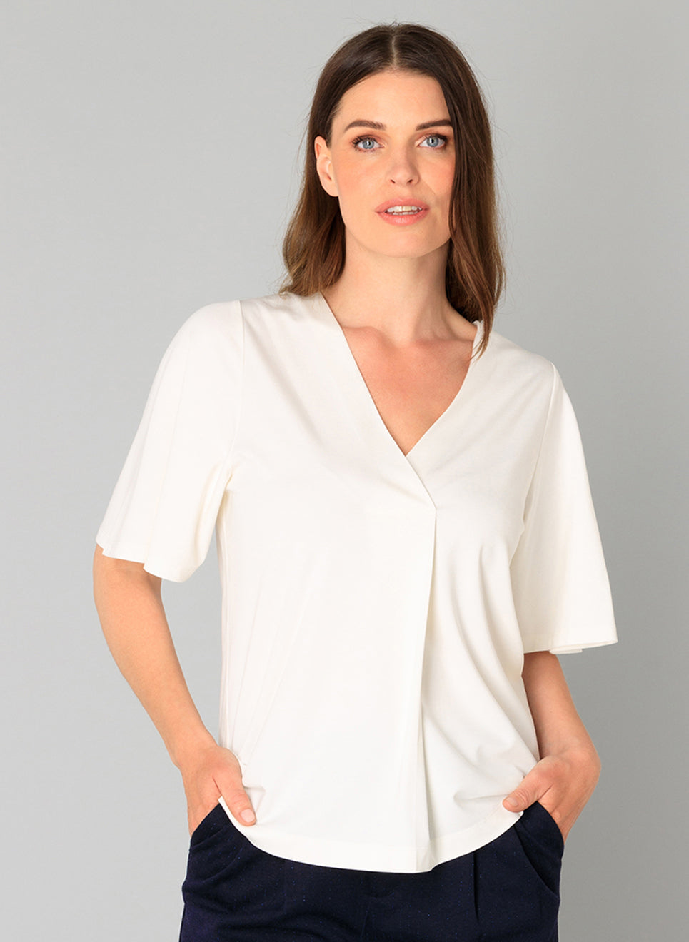 Yest Bryony Crossover V-Neck Top