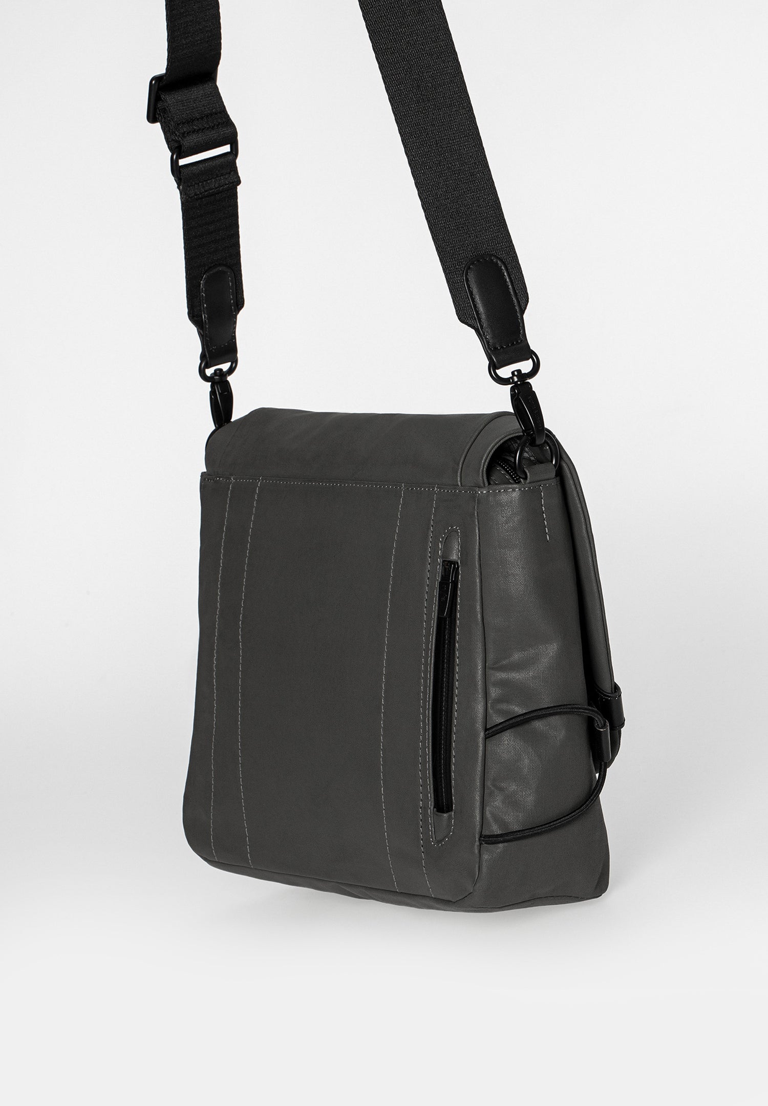 Aunts & Uncles Sendai Bag