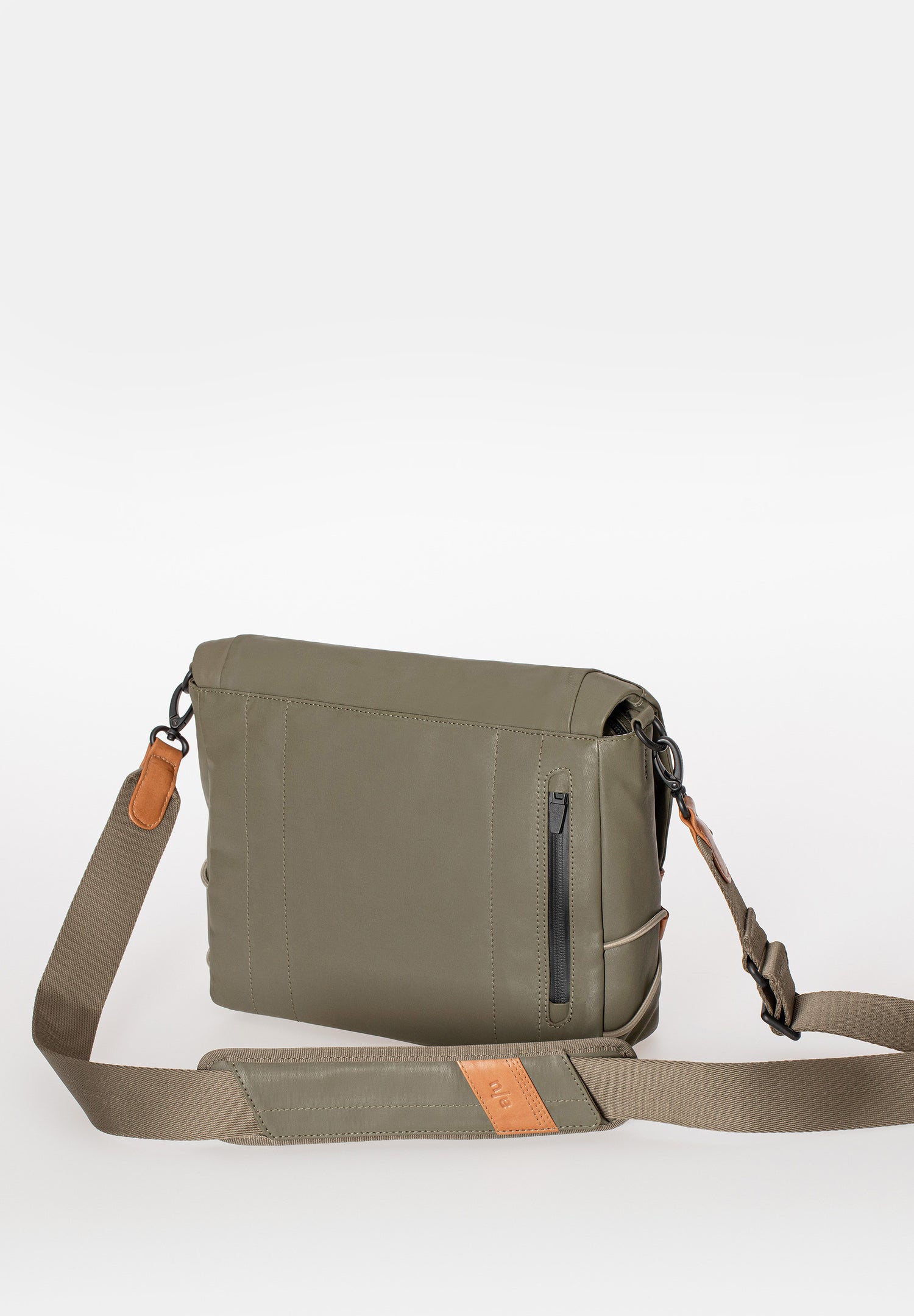 Aunts & Uncles Sendai Bag