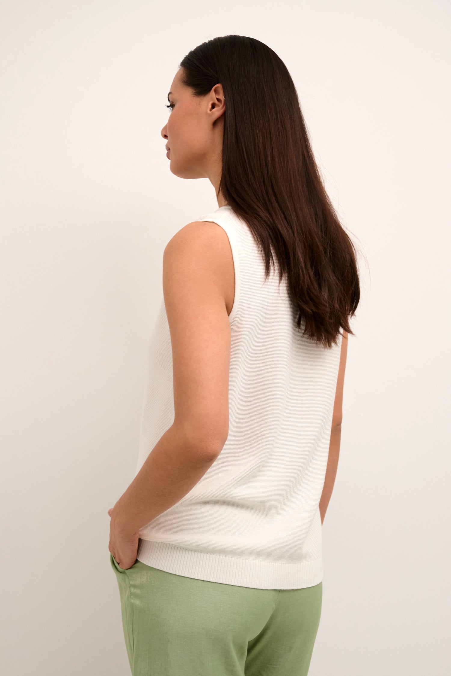 Cream Sillar Knit Sleeveless Tank