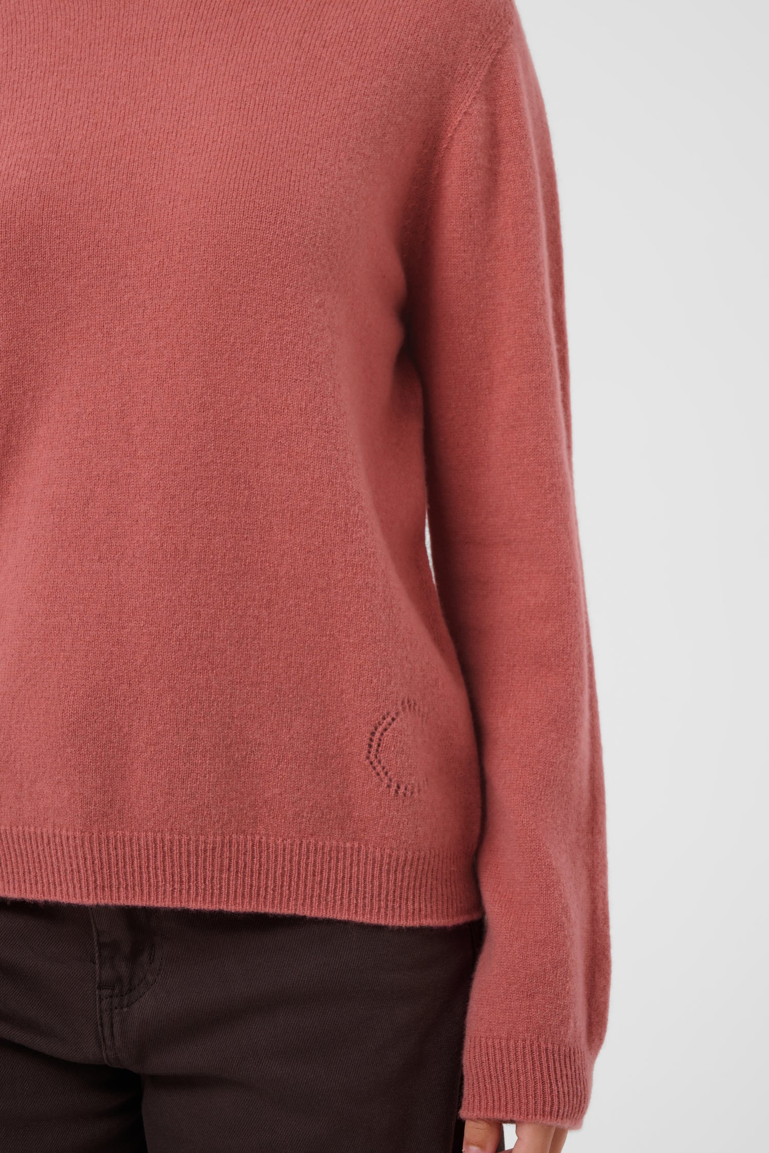 Cream Mela Pullover