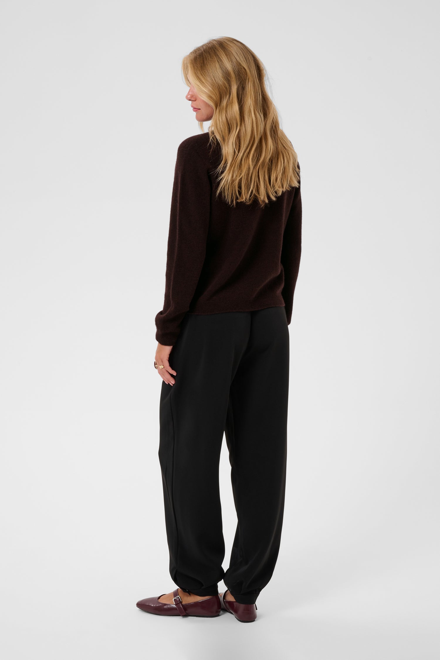 Cream Mela Pullover