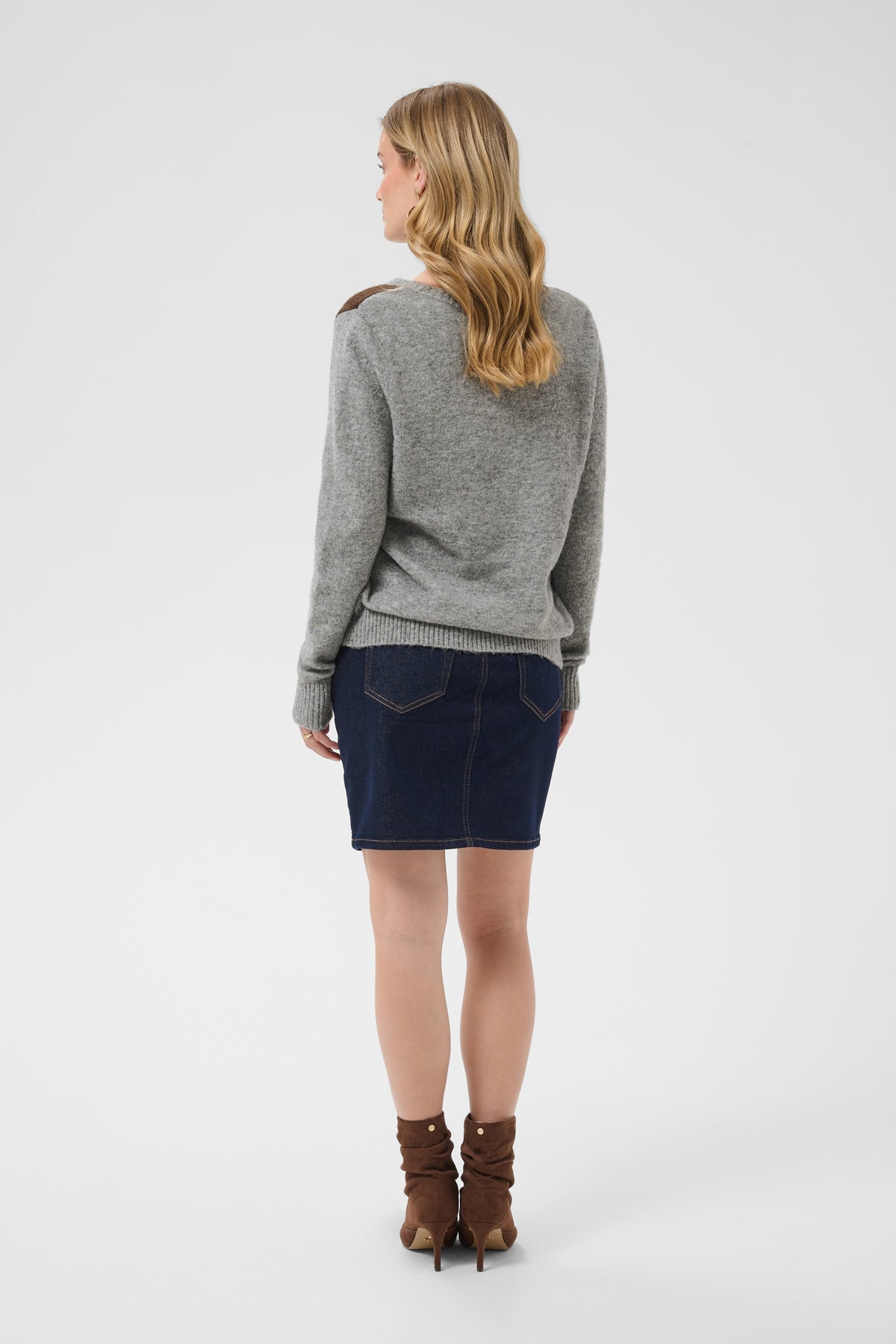 Cream Hope Argyle Pullover