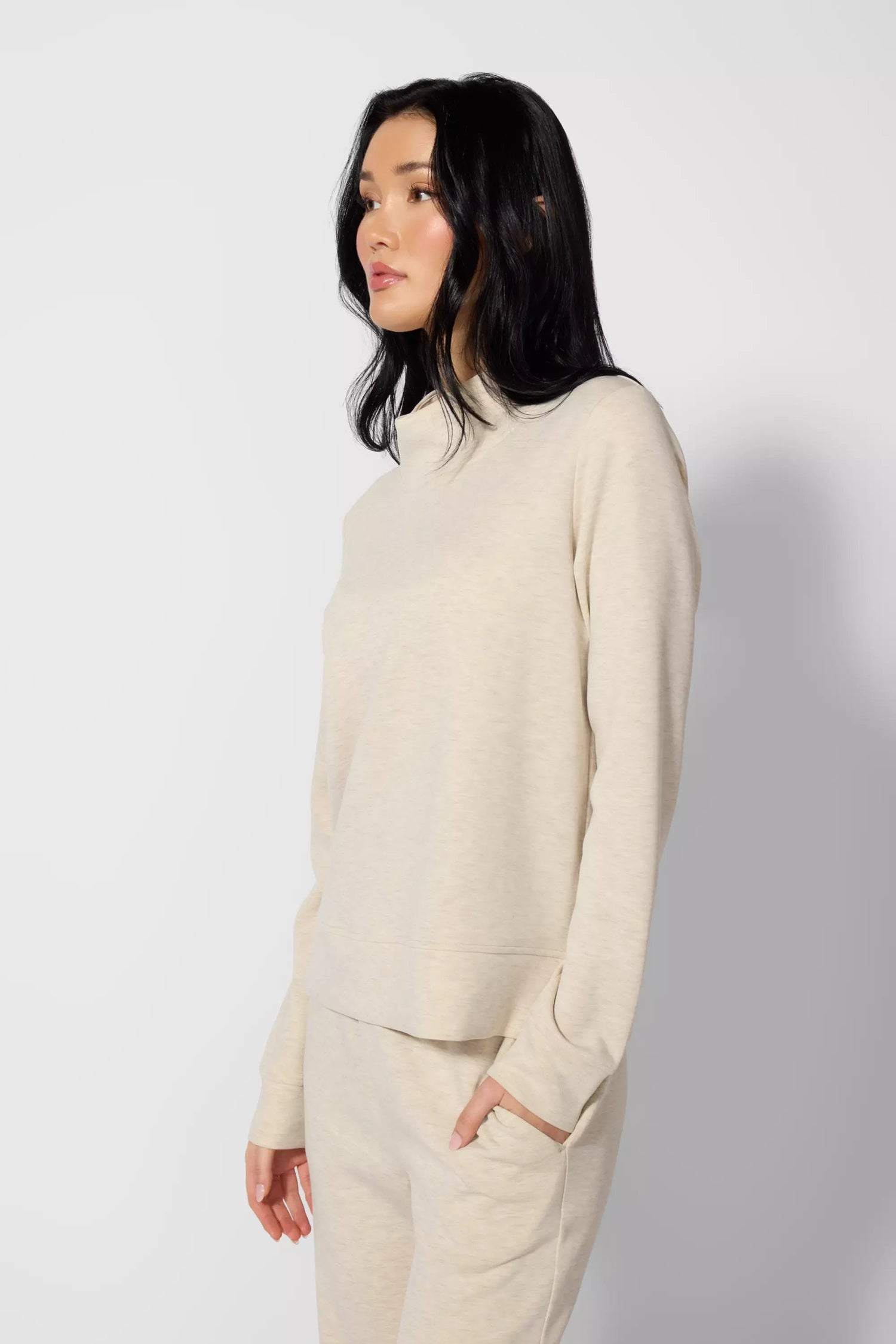 π¨π¦ MPG Dreamweave Mockneck Sweatshirt
