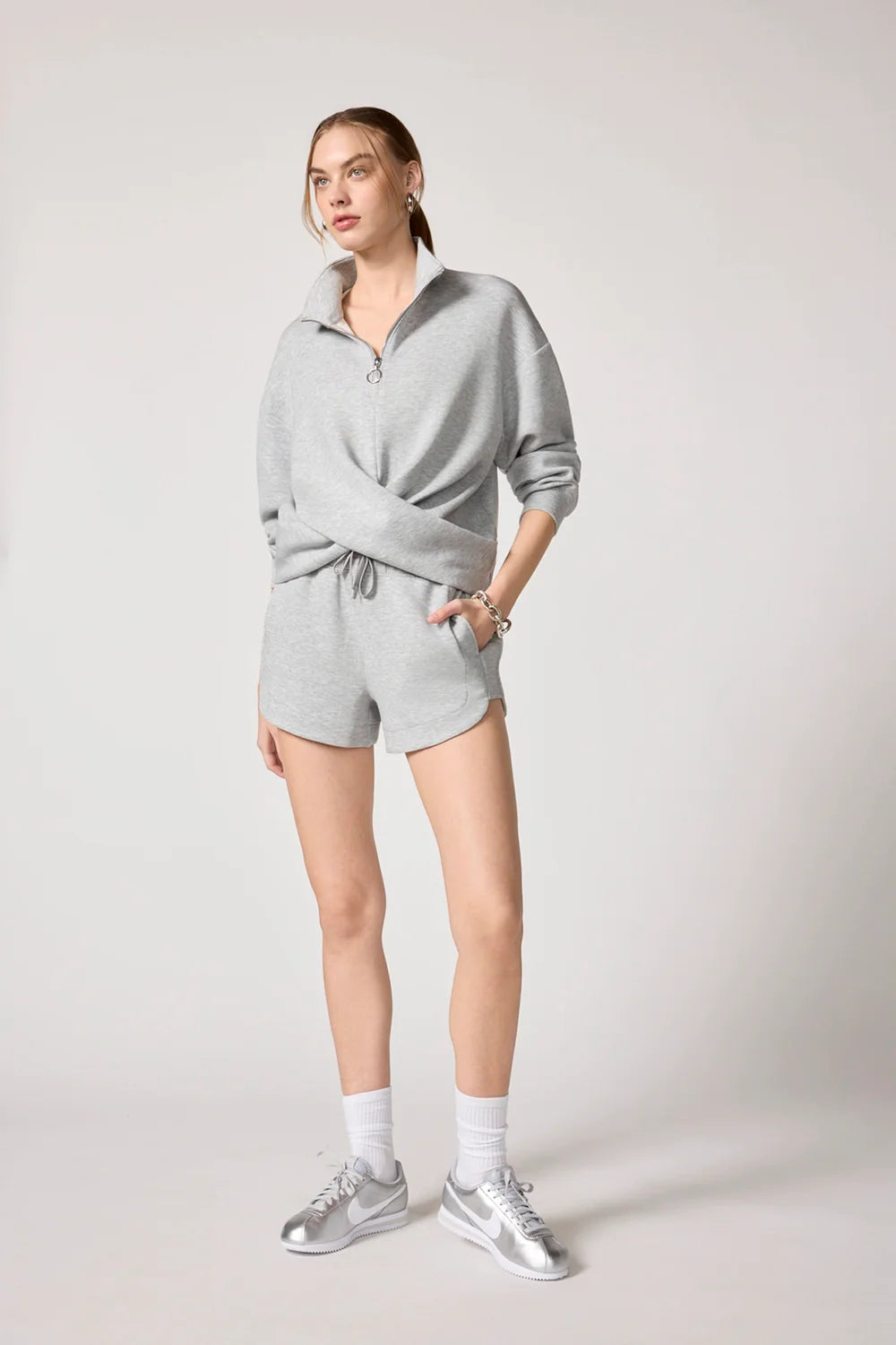 π¨π¦ MPG Dreamweave Crossover Pullover