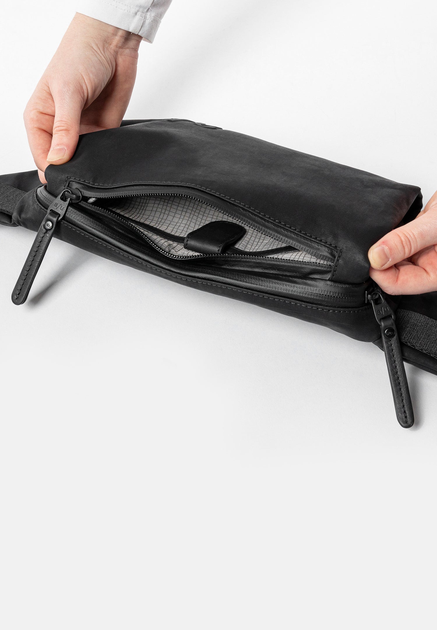 Aunts & Uncles Himeji Fanny Pack/Crossbody Bag