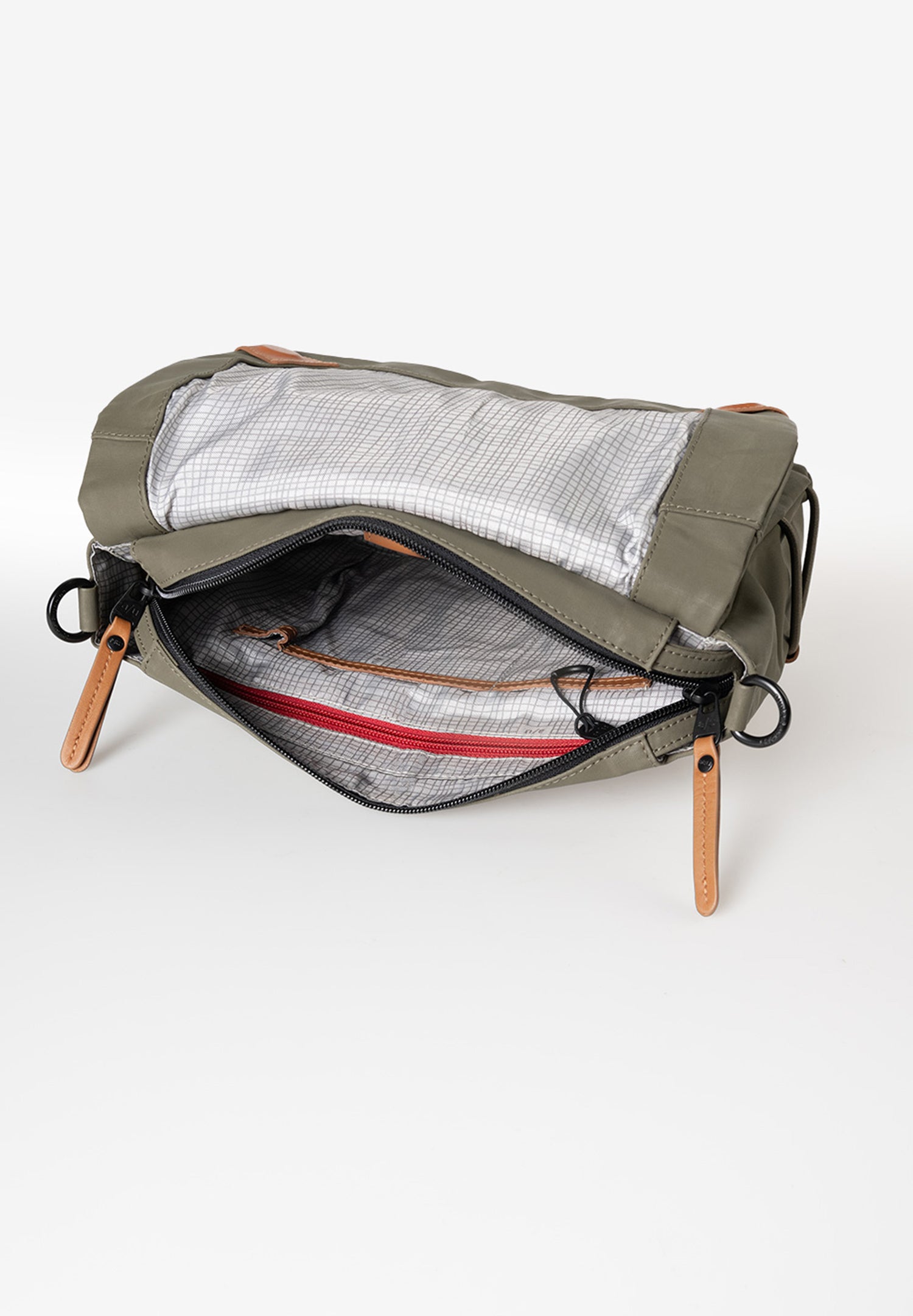 Aunts & Uncles Sendai Bag