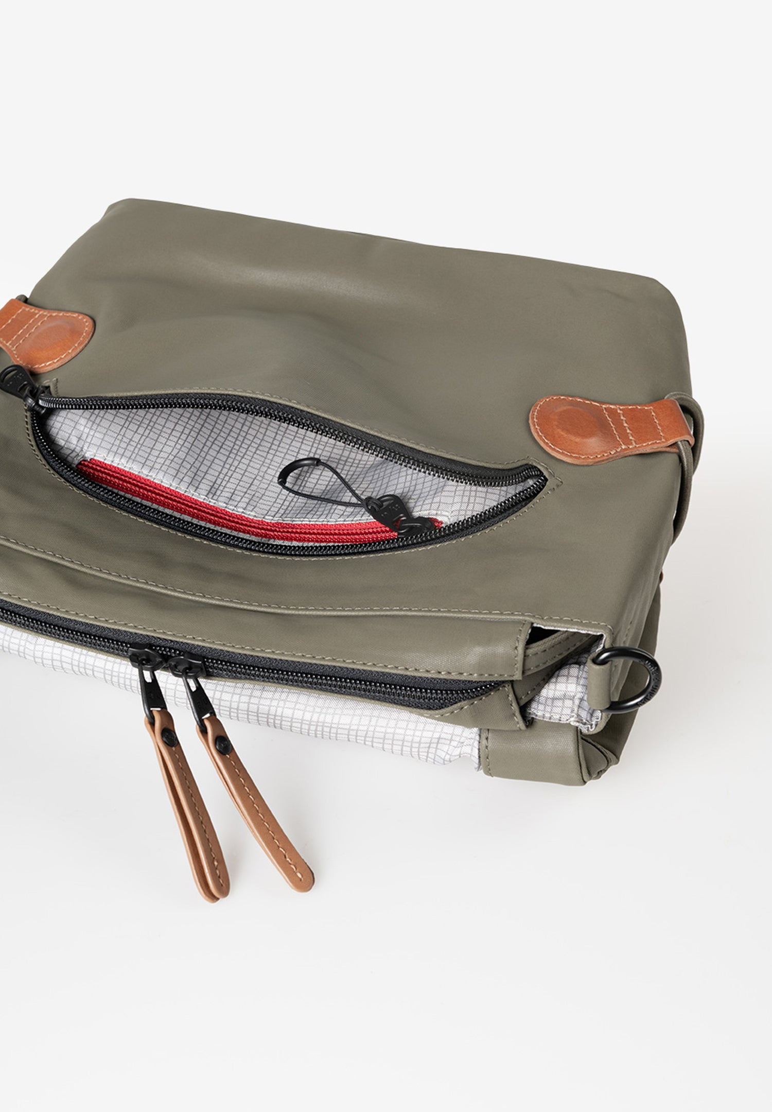 Aunts & Uncles Sendai Bag