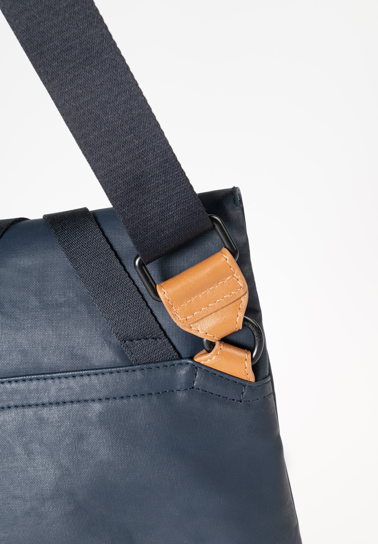 Aunts & Uncles Tsu Fanny Pack/Crossbody Bag