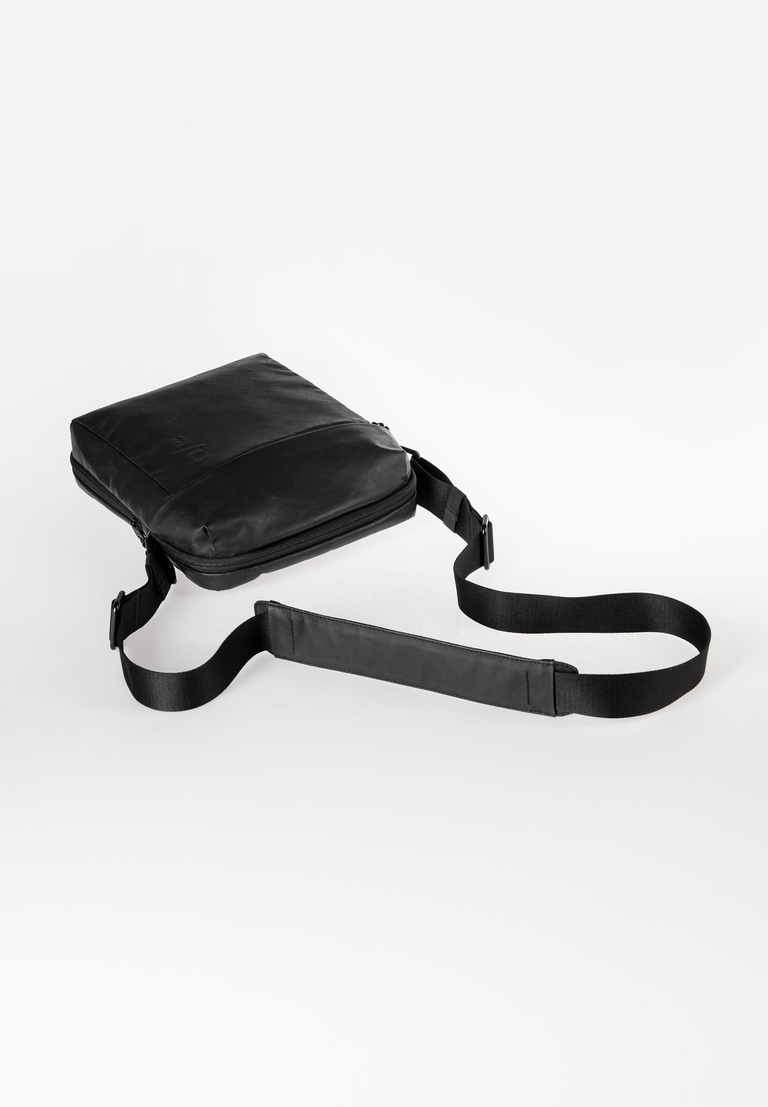 Aunts & Uncles Oyabe RE Crossbody Bag