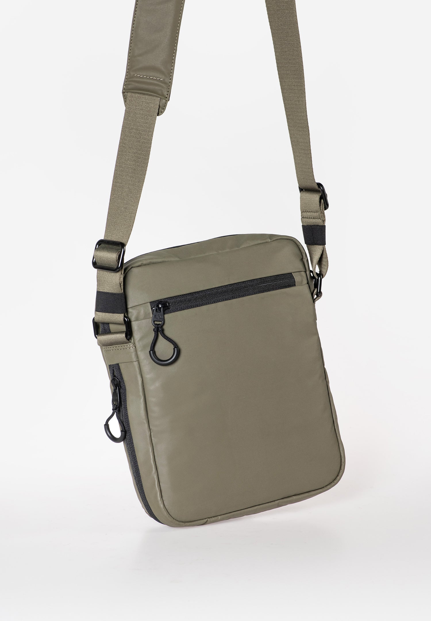 Aunts & Uncles Oyabe RE Crossbody Bag