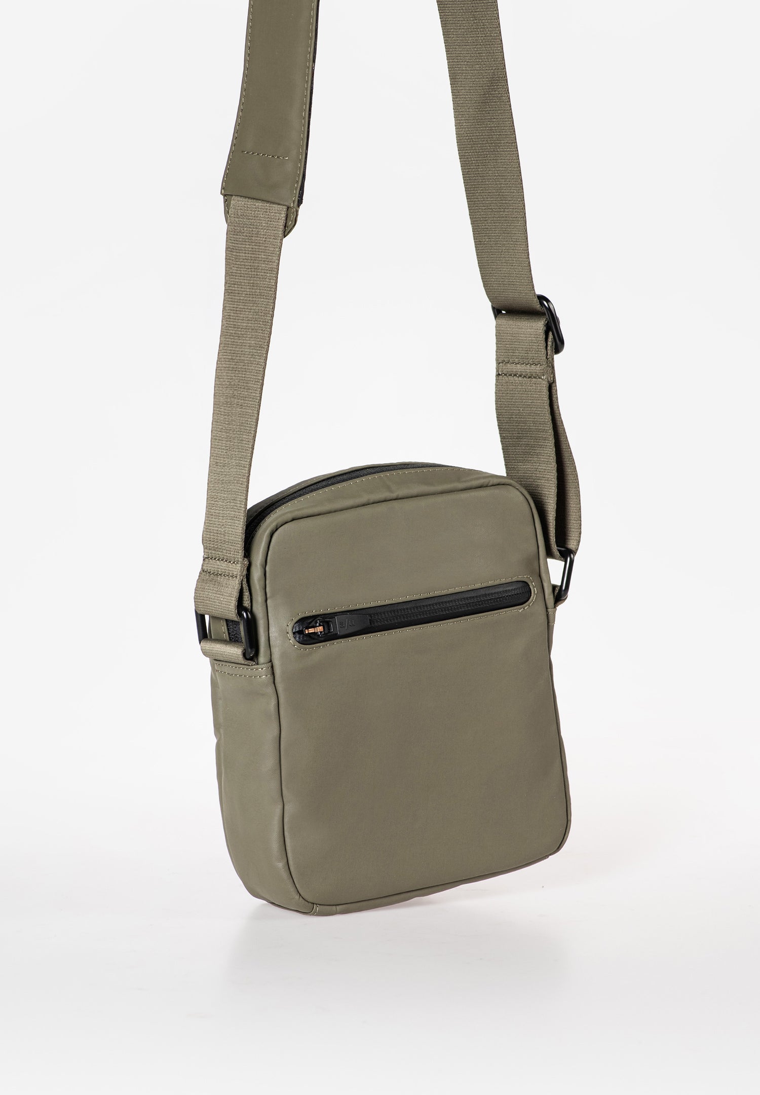 Aunts & Uncles Onga RE Crossbody Bag