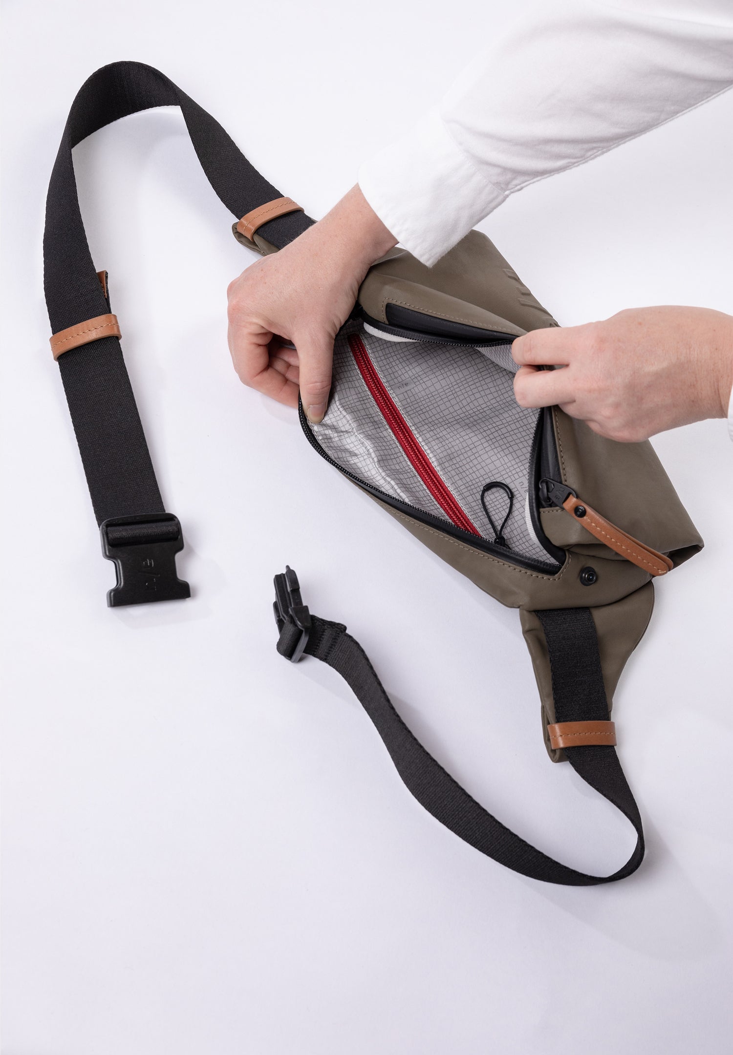 Aunts & Uncles Himeji Fanny Pack/Crossbody Bag