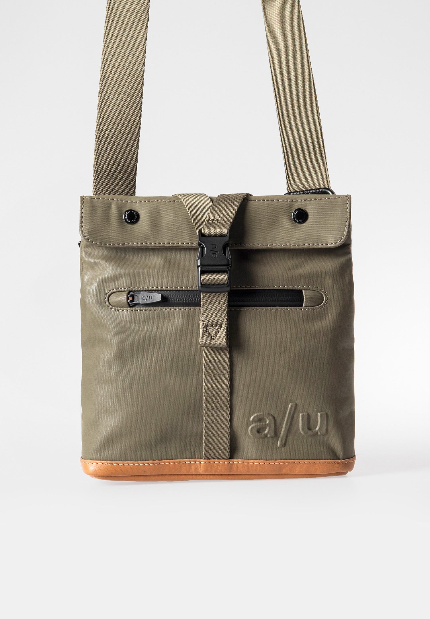 Aunts & Uncles Tsu Fanny Pack/Crossbody Bag