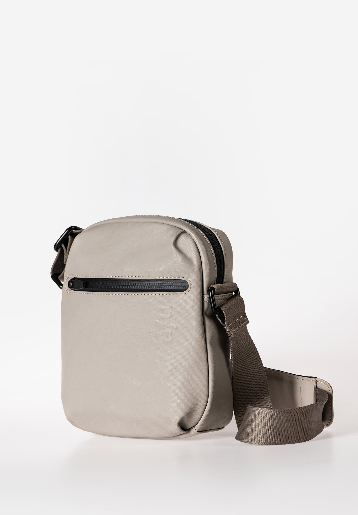 Aunts & Uncles Onga RE Crossbody Bag