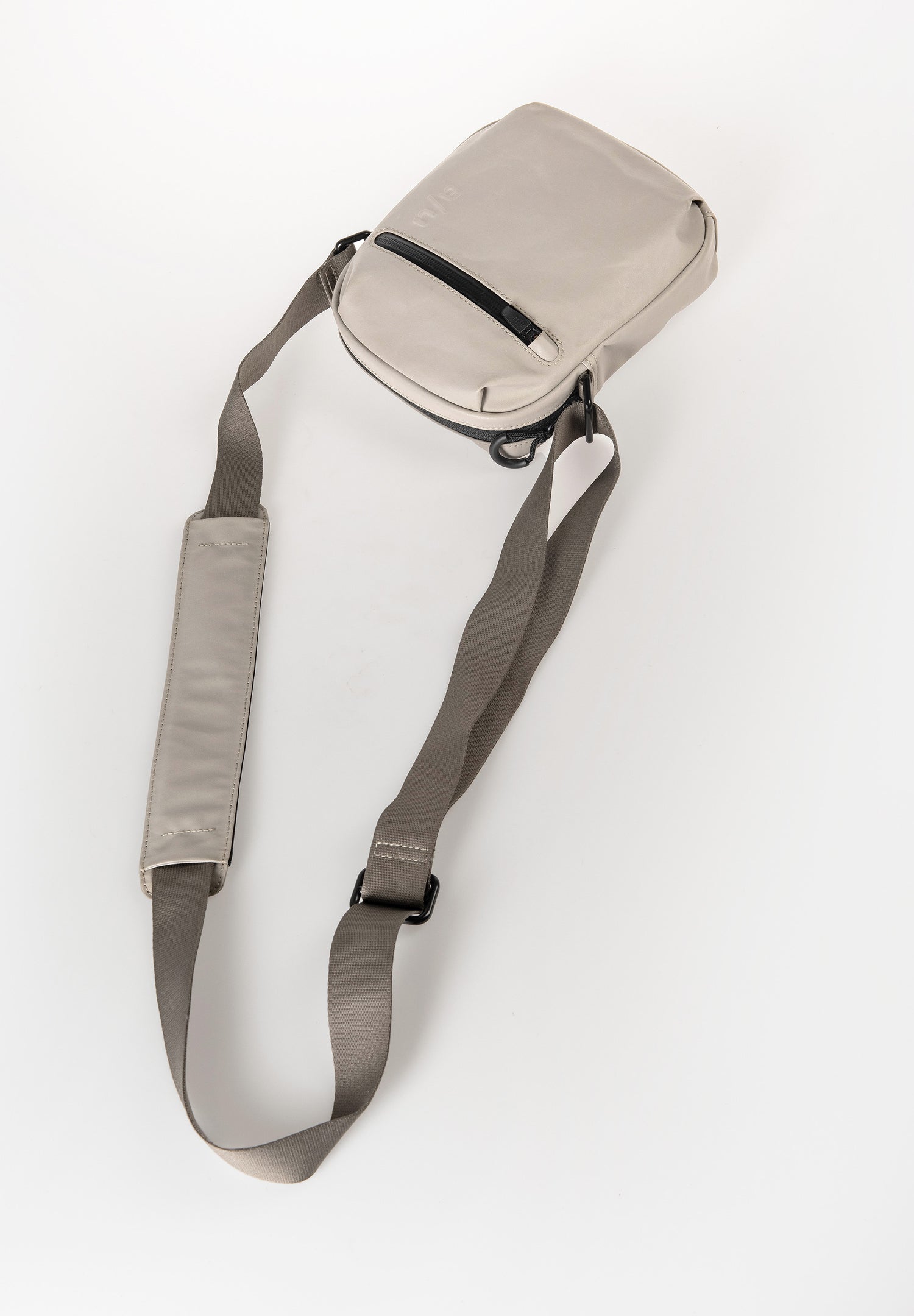 Aunts & Uncles Onga RE Crossbody Bag