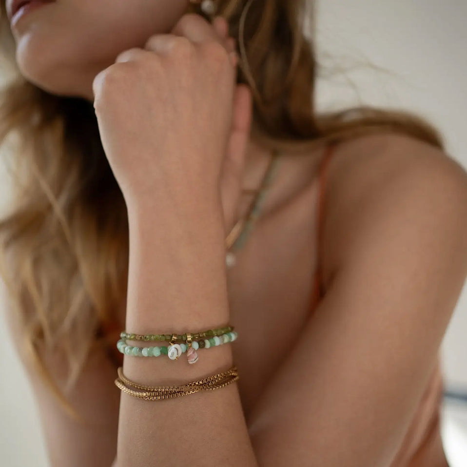 π¨π¦ Hailey Gerrits Aqua Bracelet
