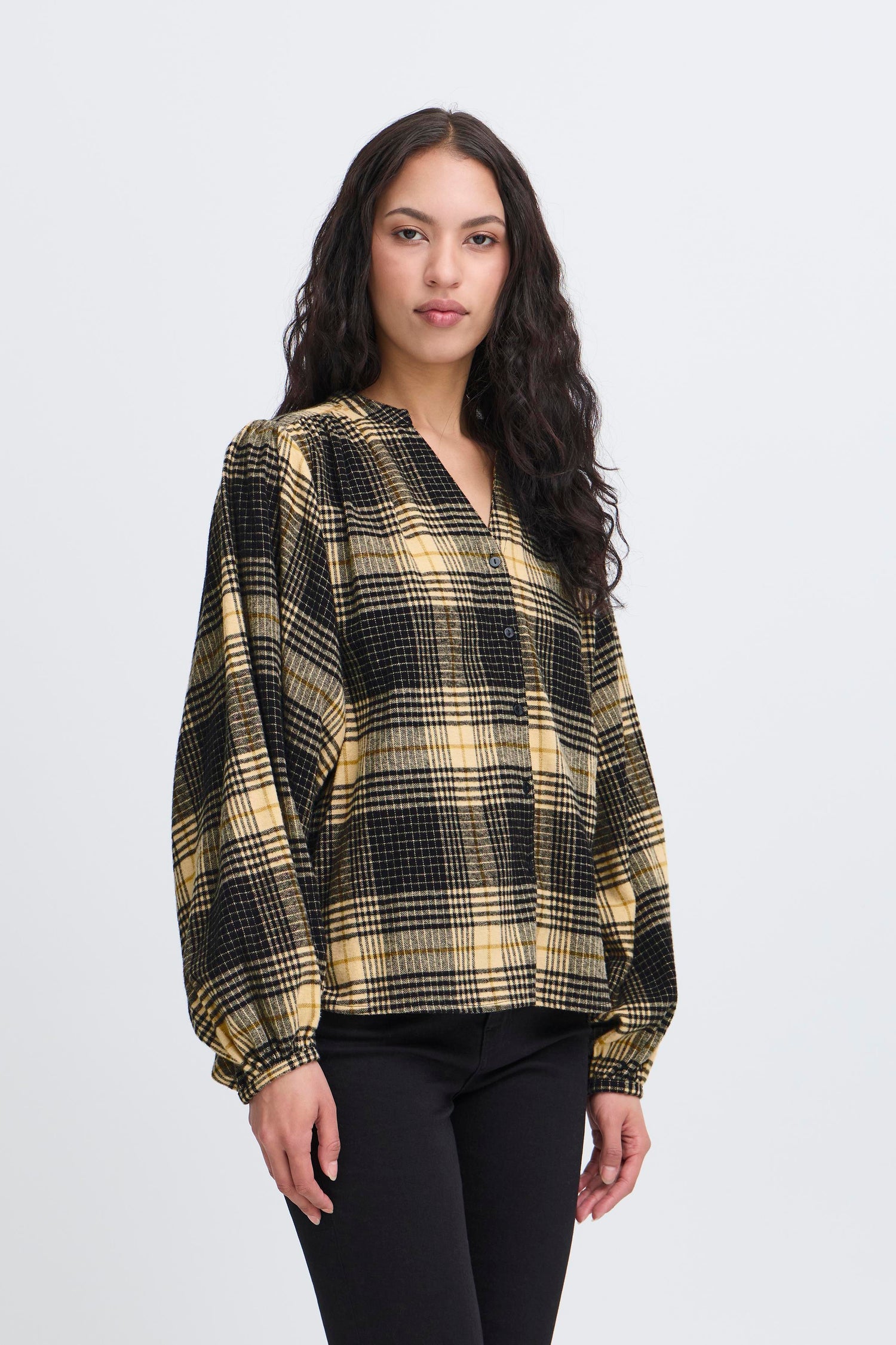 Ichi Esiva Shirt