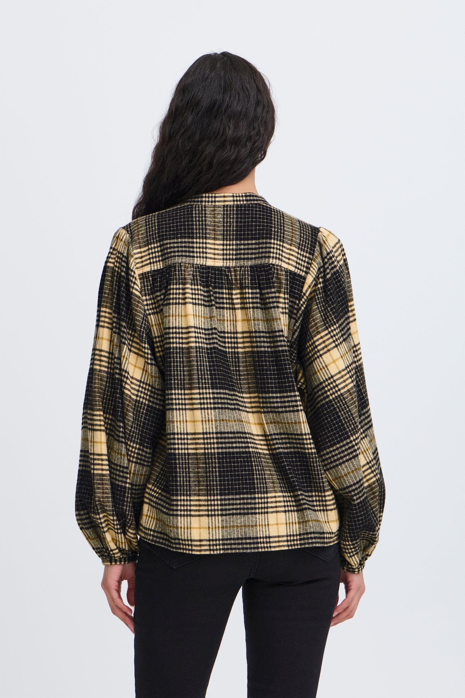 Ichi Esiva Shirt