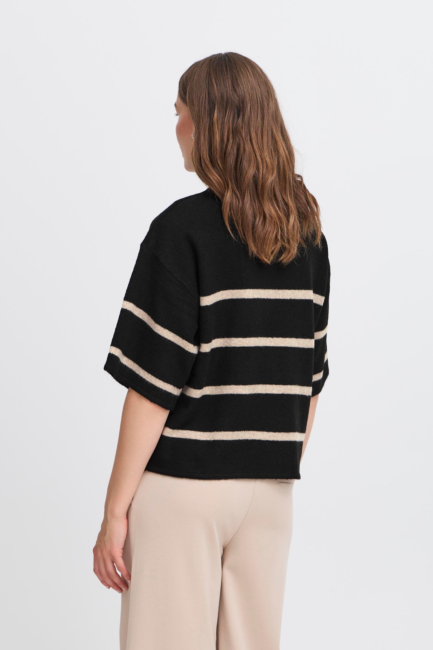 Ichi Dasila Sweater