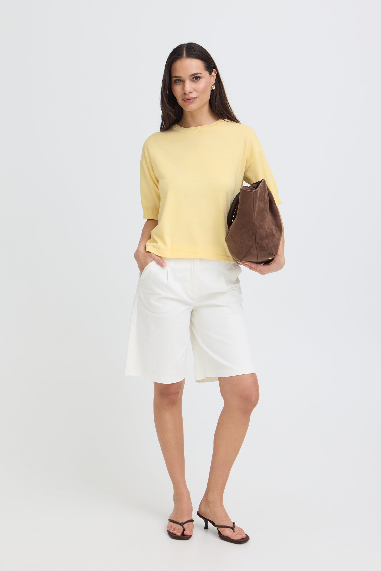 B. Young Mmorla T-Shirt Sweater