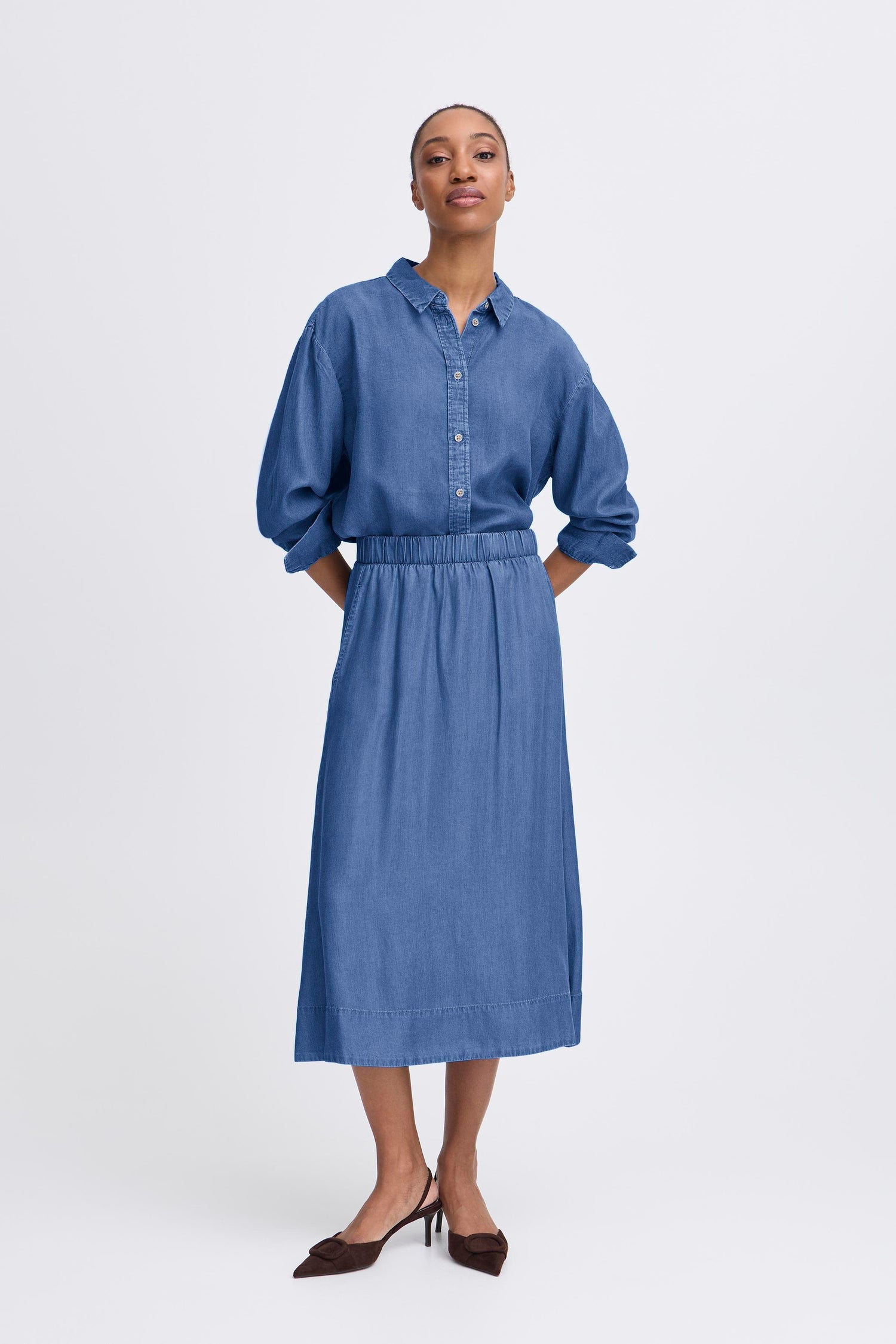 B. Young Kosmo Skirt