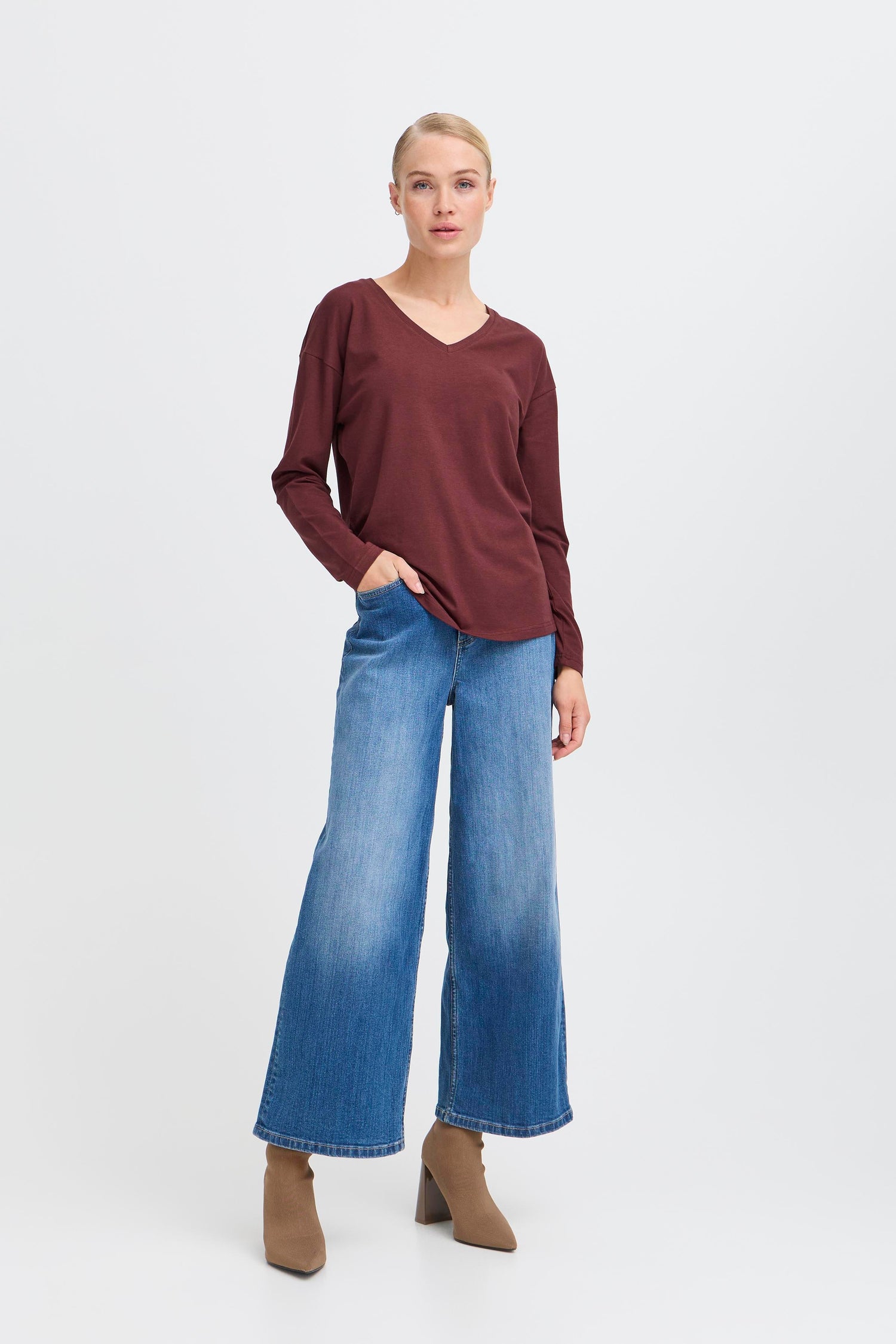 B.Young Pamila Long Sleeve V-Neck T-Shirt