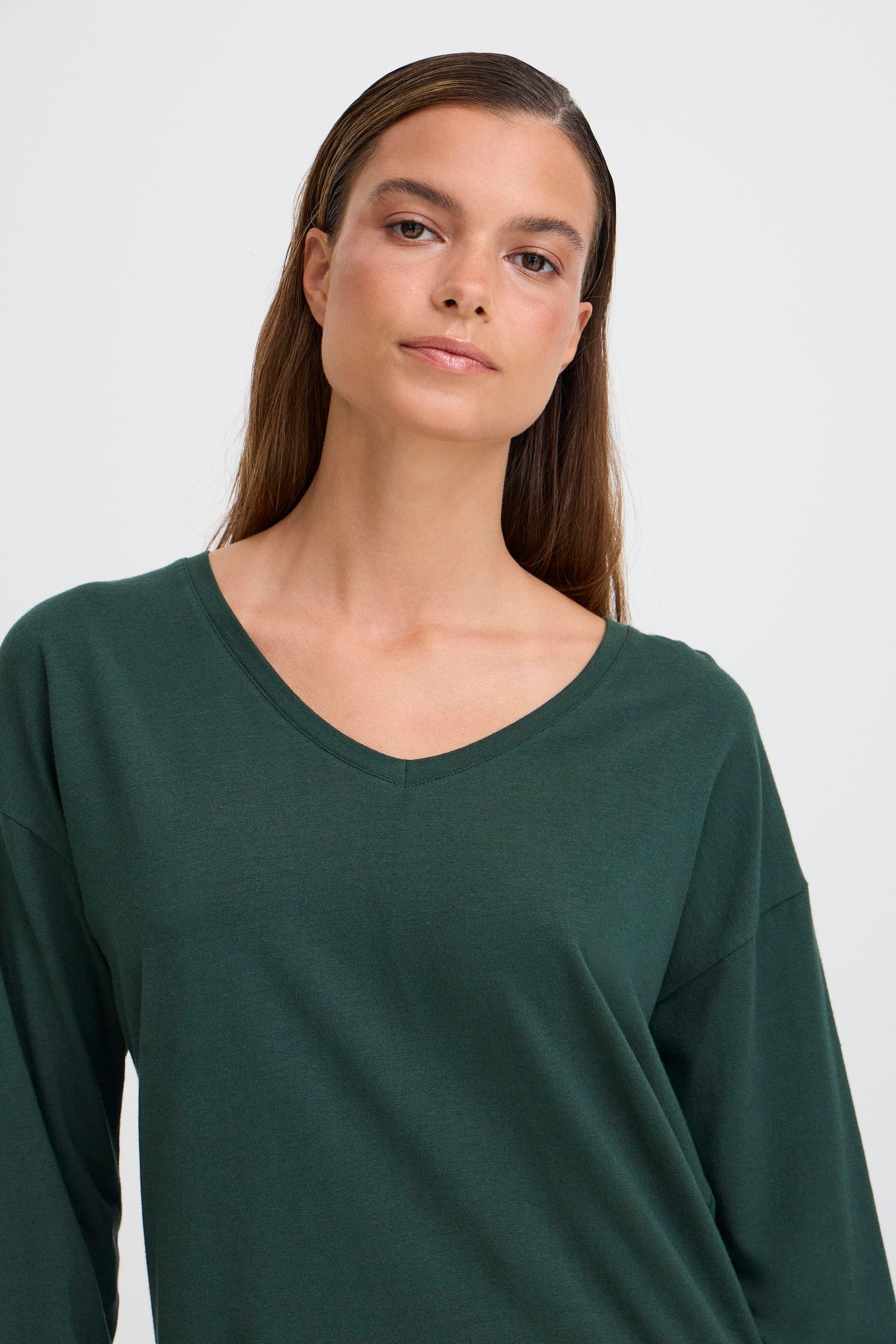 B.Young Pamila Long Sleeve V-Neck T-Shirt
