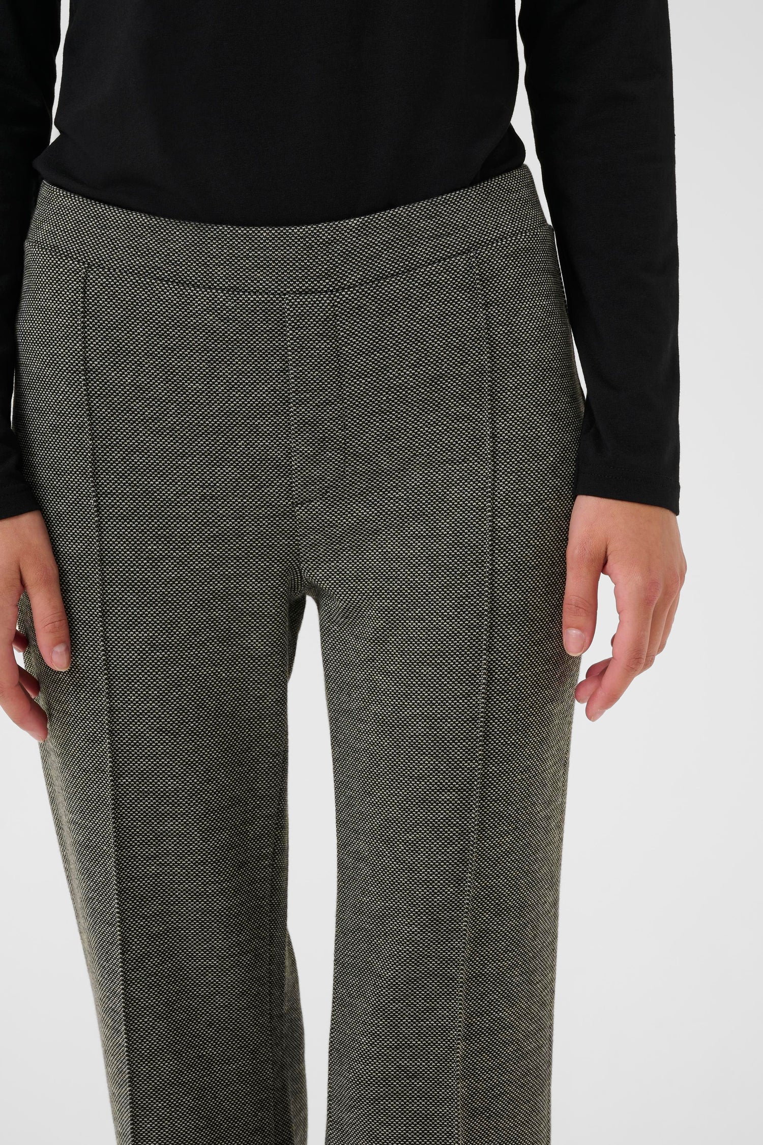 Part Two Pontas Pants (Salt & Pepper)