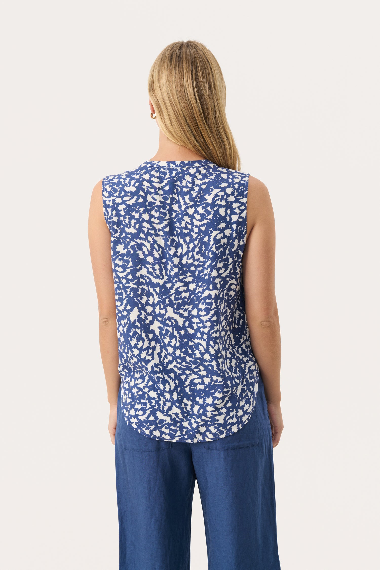 Part Two Andia Top