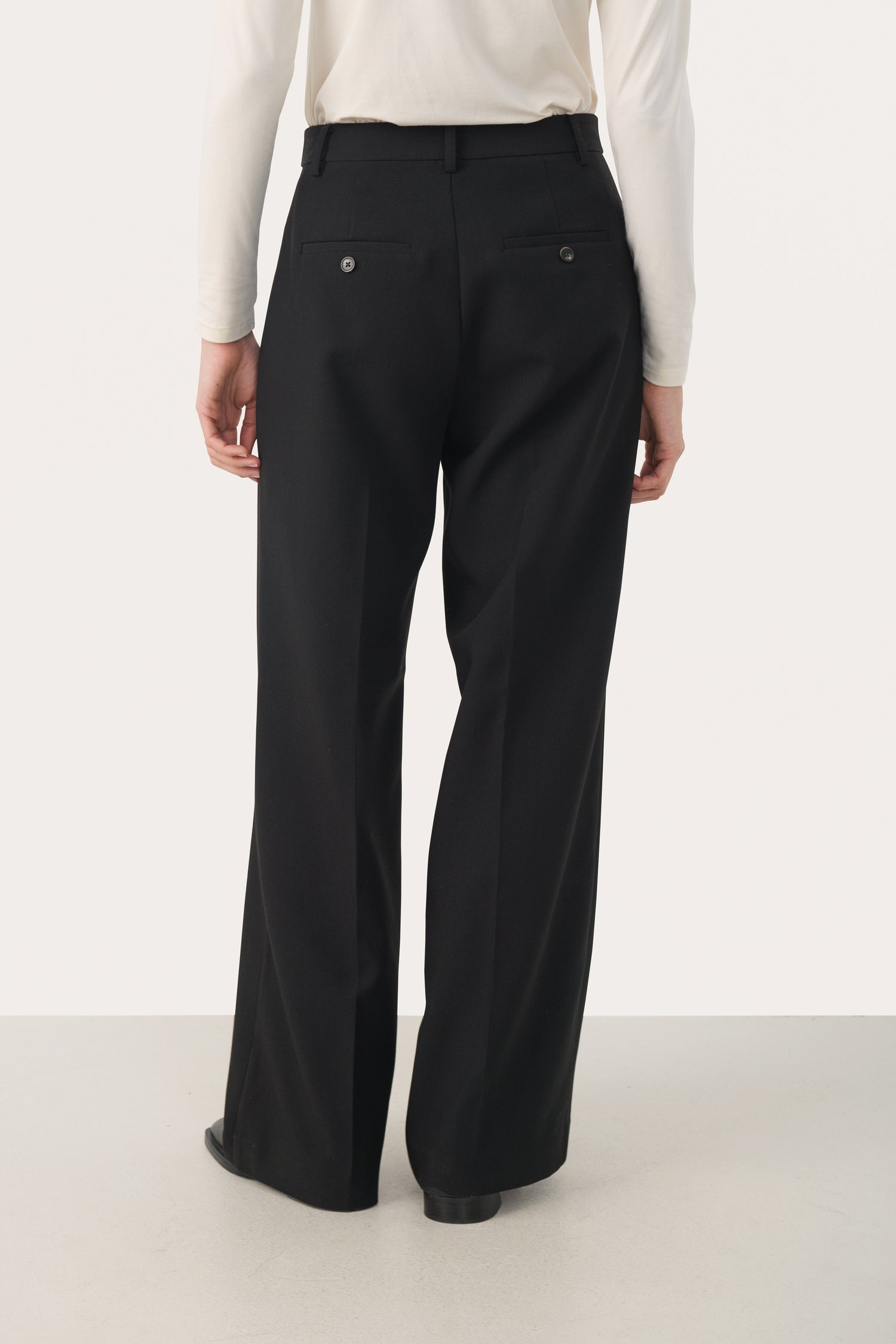 Part Two Ninnesa Trousers