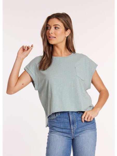 Mododoc Short Dolman Sleeve Step Hem T-Shirt