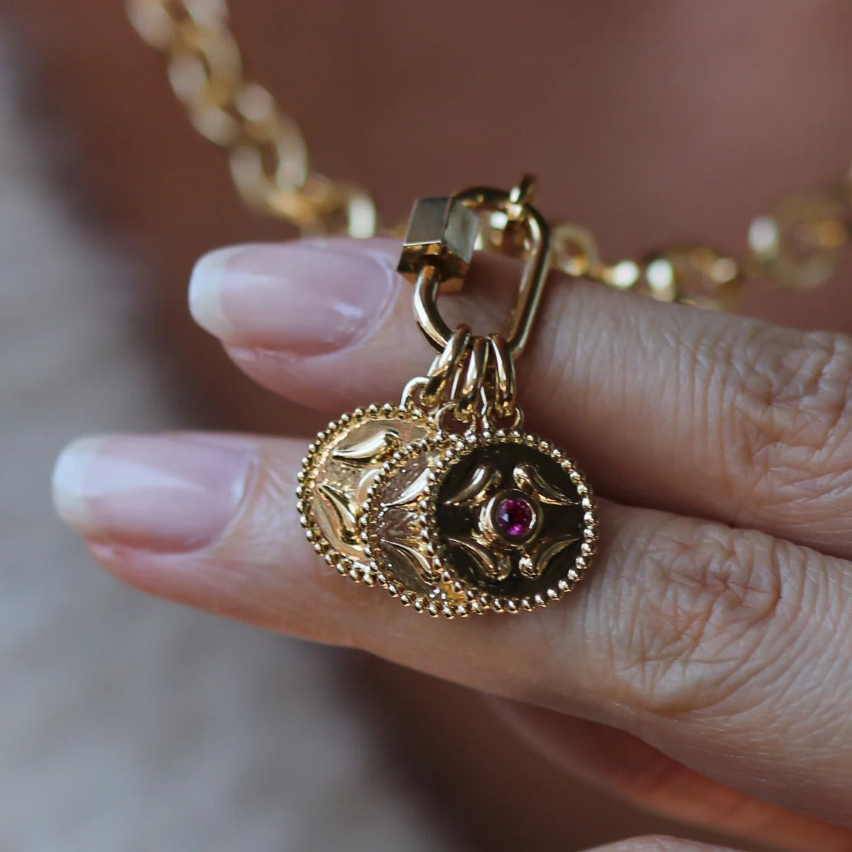 π¨π¦ Leah Yard Lock Charm