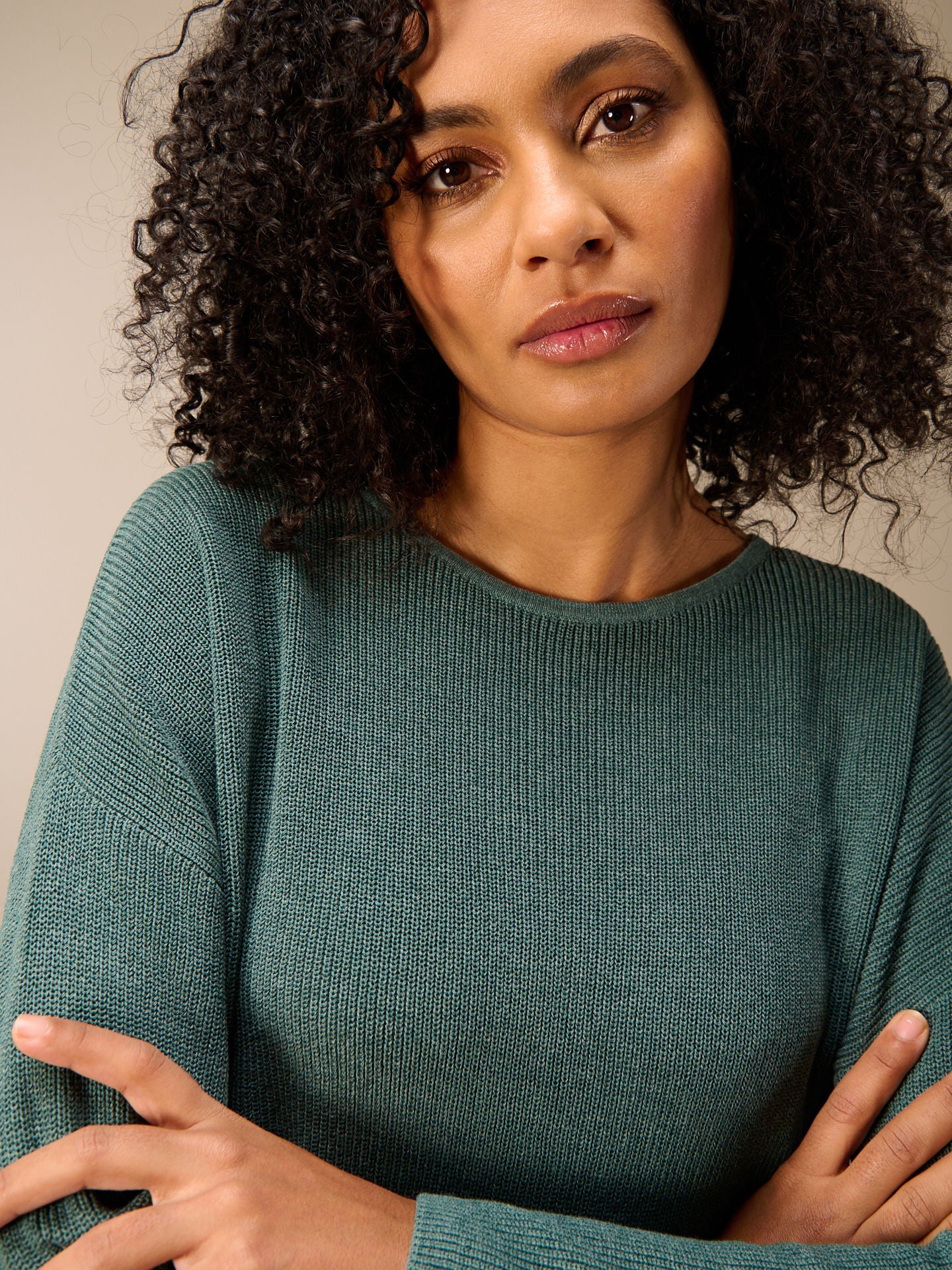 Nile Round Neck Sweater