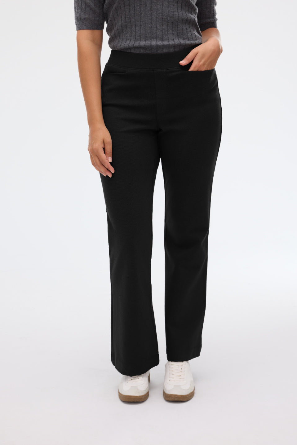 Fig Travel Aelden Flare Leg Pants (Black)