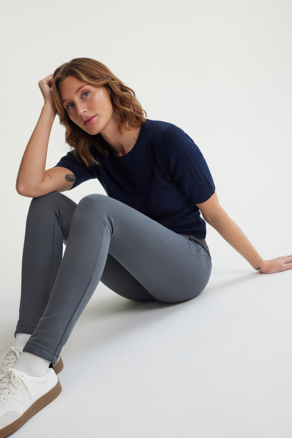 🇨🇦 Fig Ada Light Short Sleeve Sweater