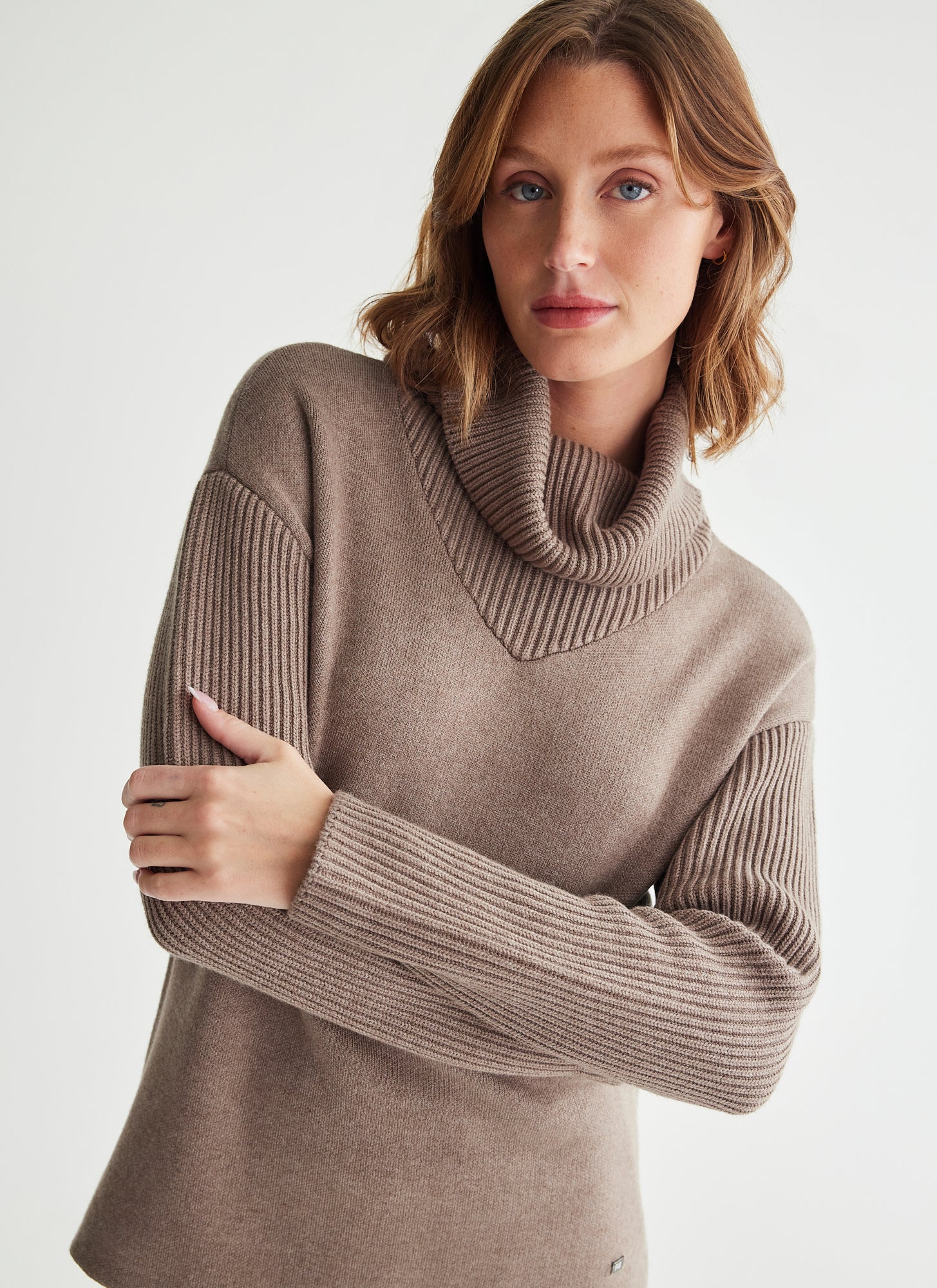 π¨π¦ Fig Luna Turtleneck