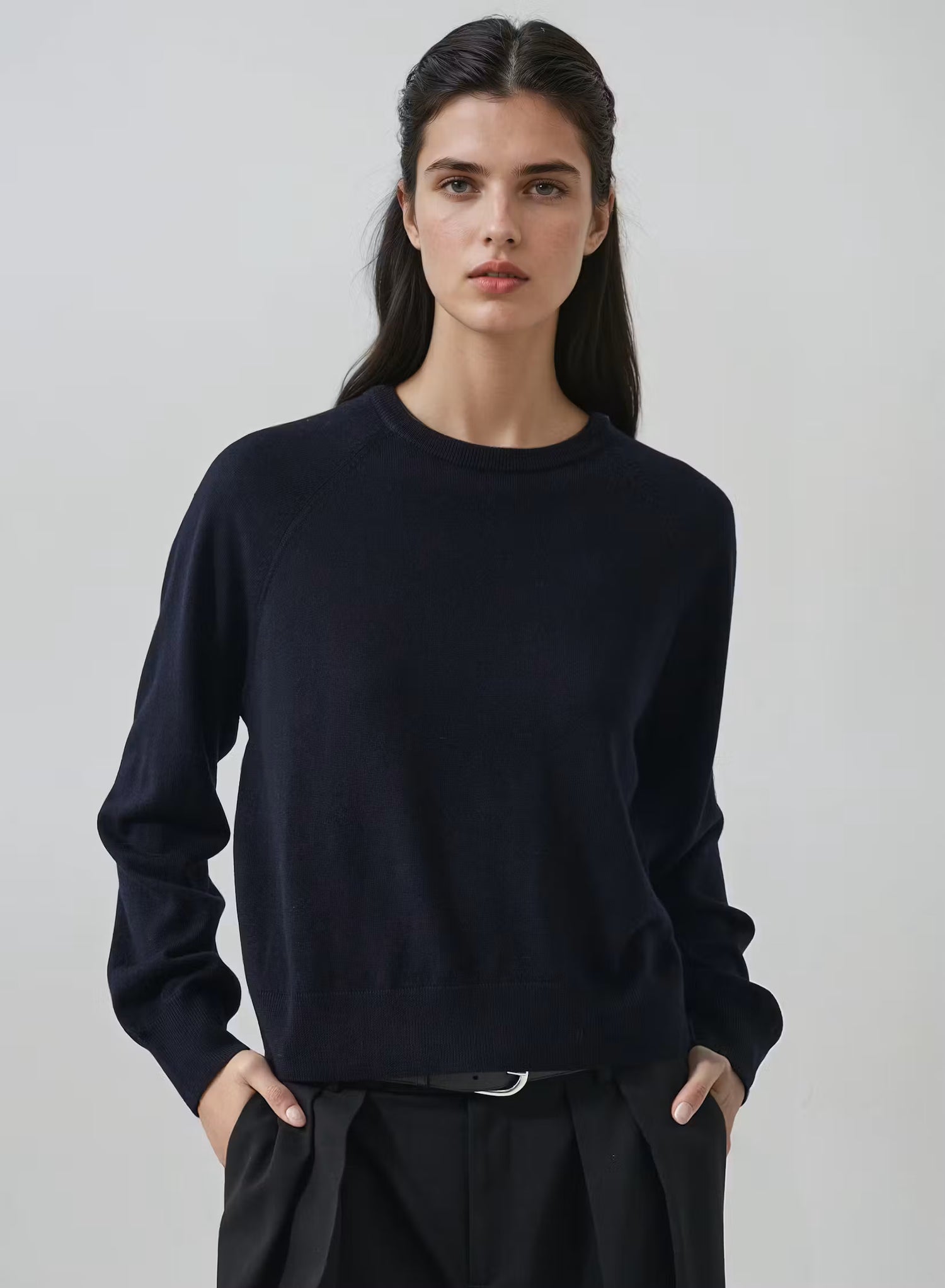 Patrick Assaraf Extra Fine Merino Raglan Crew