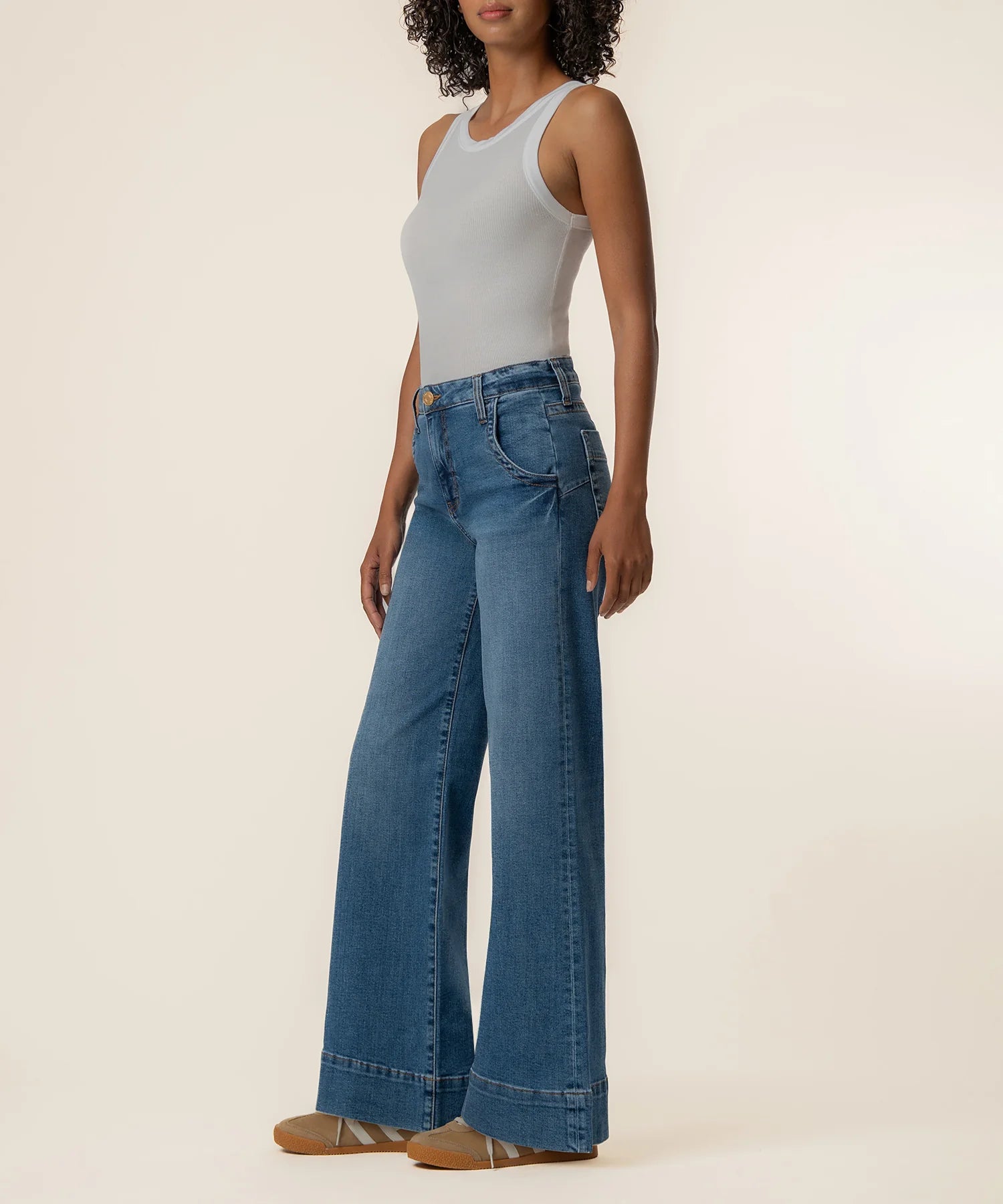 Kut From The Kloth Maya High Rise Wide Leg Scoop Pocker Jeans (Journey Wash)