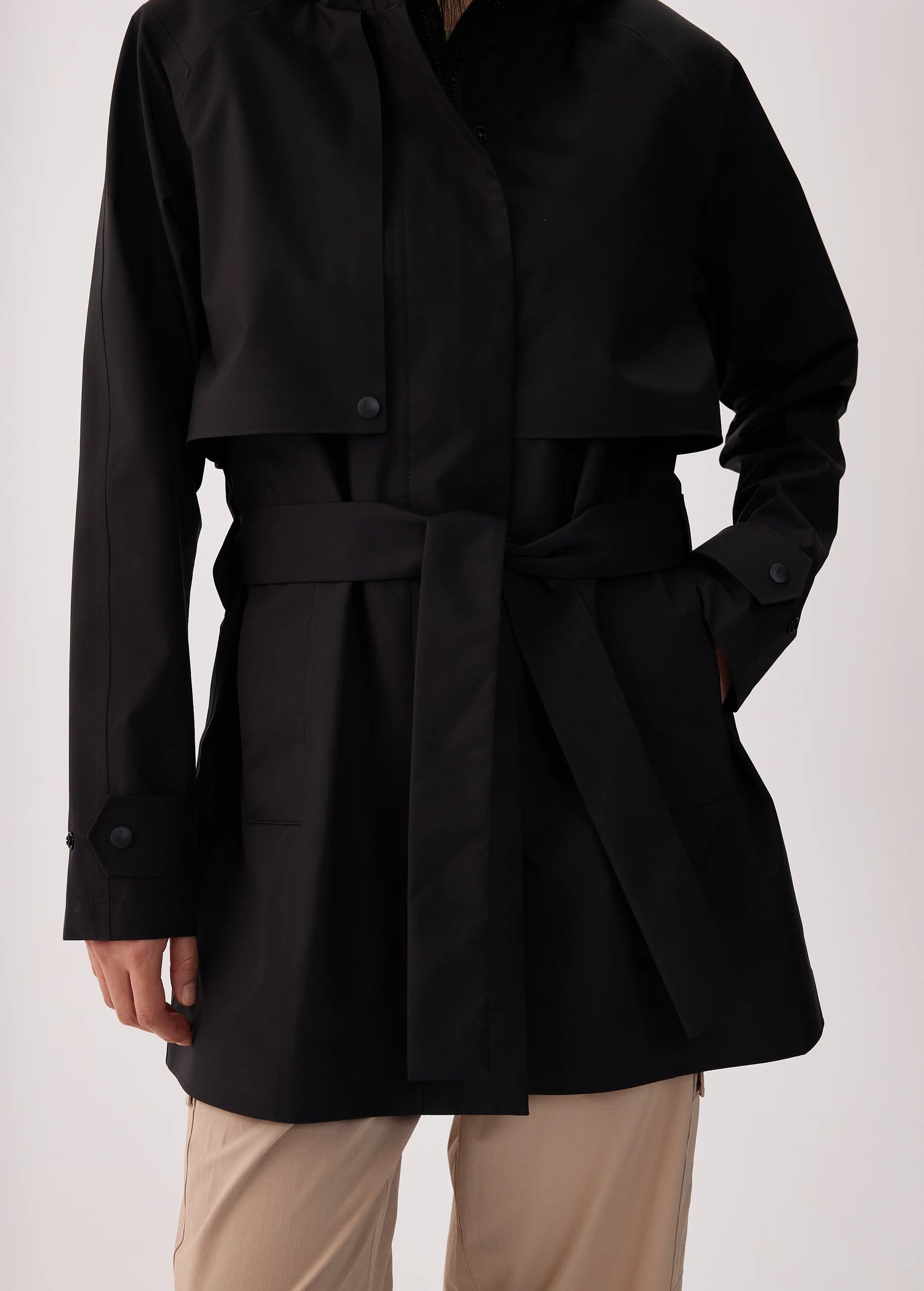 Lolë Alizé Short Trench Coat