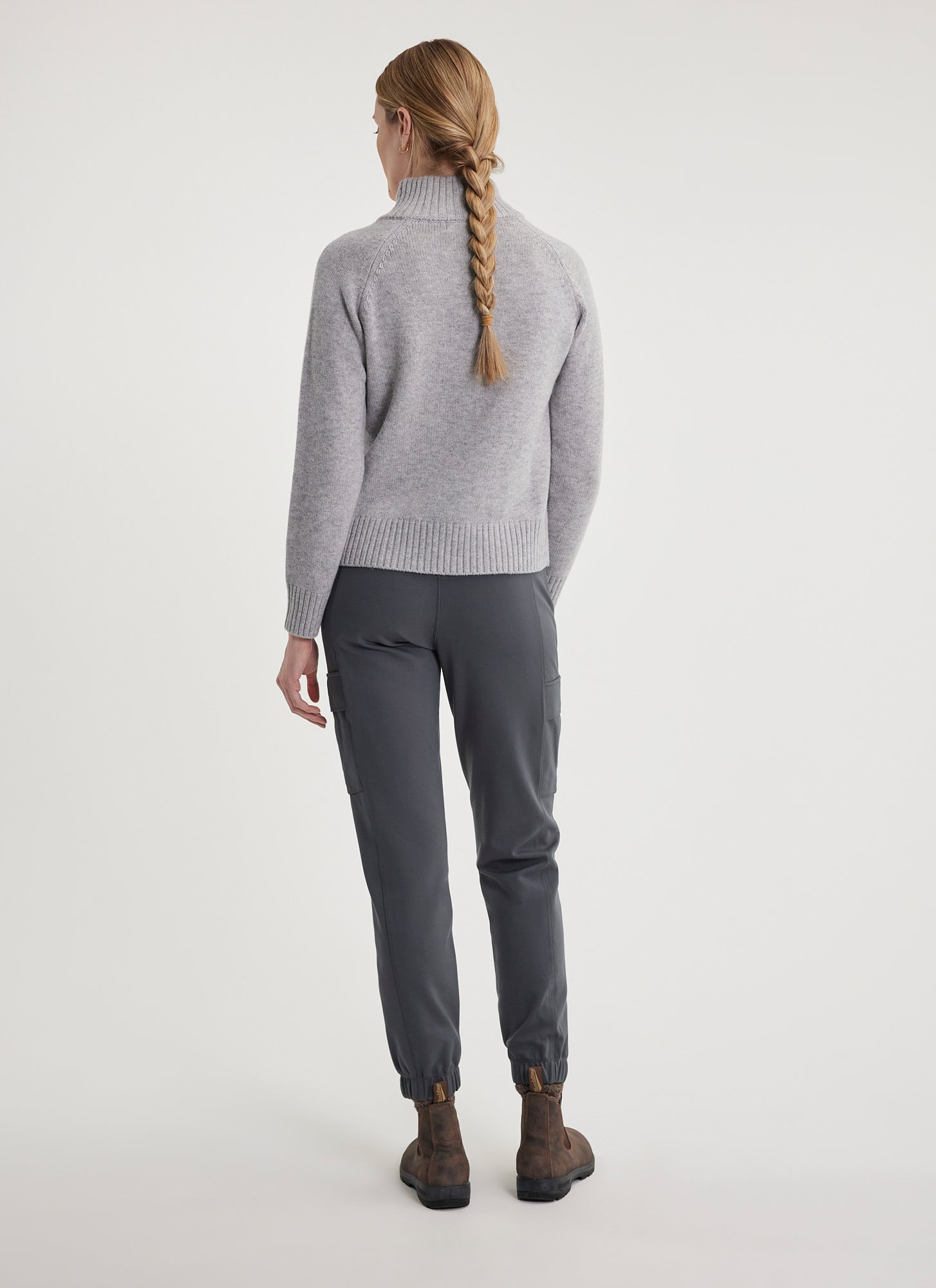 π¨π¦ Fig Laurel Sweater