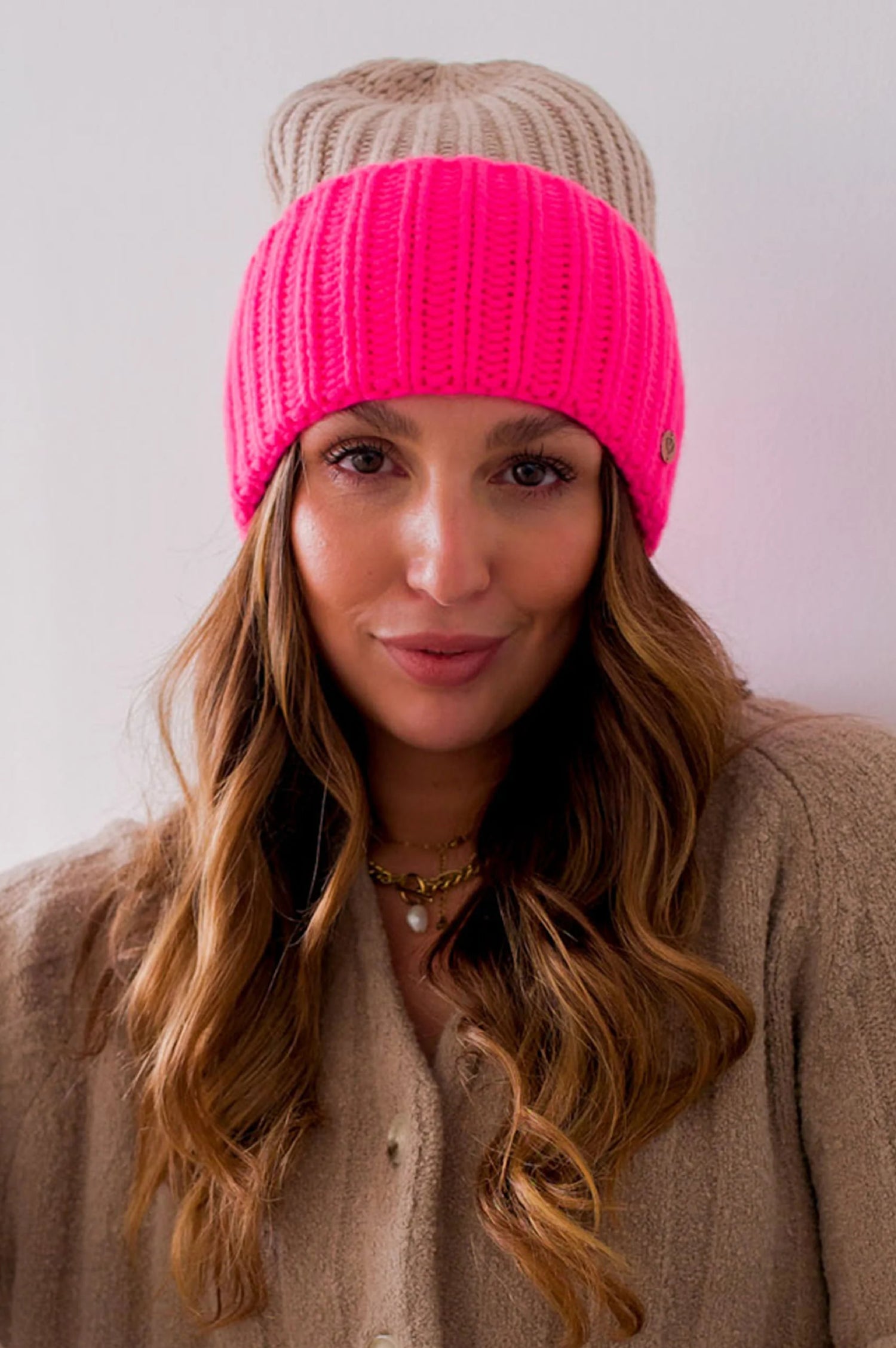 V. Fraas Cashmere Blend Bicolour BeanieV. Fraas Cashmere Blend Bicolour Beanie