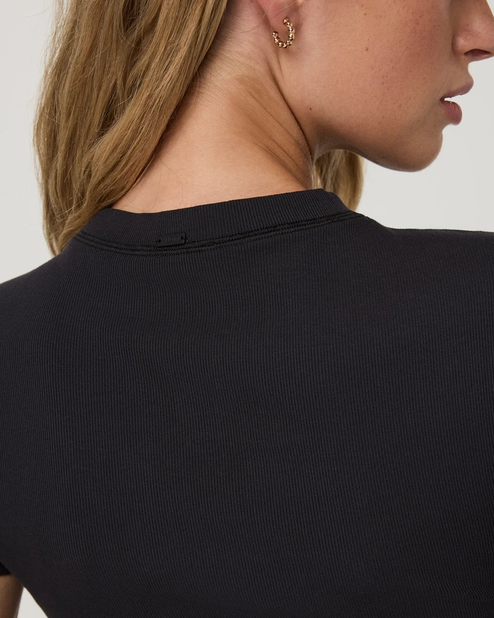 Vuori Pose Fitted T-Shirt Long