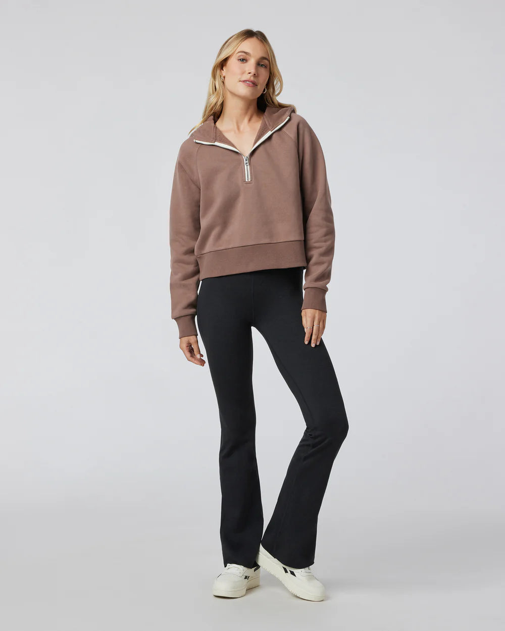 Vuori Halo Slim Flare Leggings