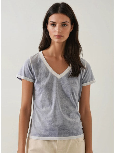 π¨π¦ Patrick Assaraf Reverse Spray Lightweight Pima Cotton V-Neck T-Shirt