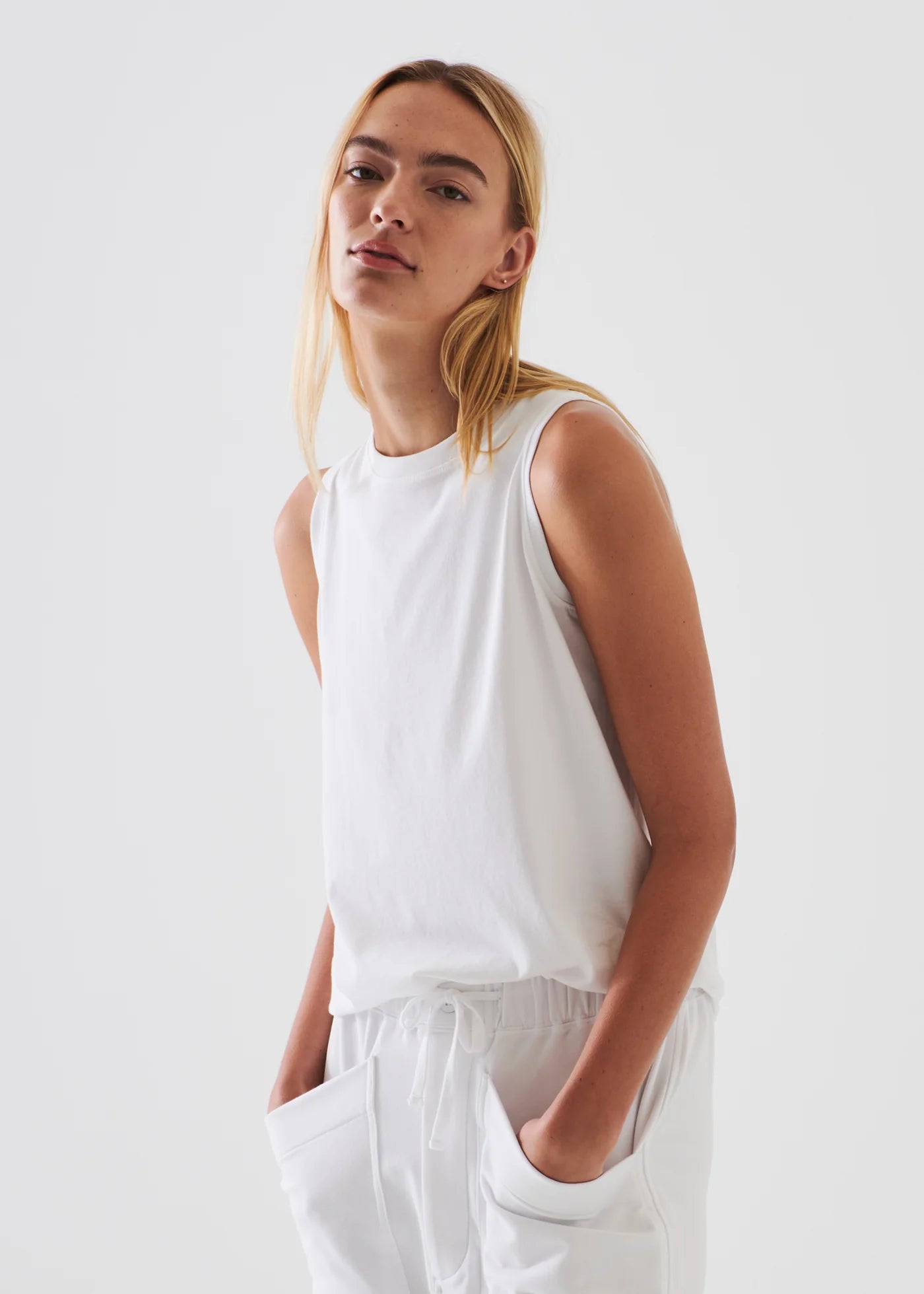 π¨π¦ Patrick Assaraf Iconic Pima Cotton Stretch Boyfriend Tank
