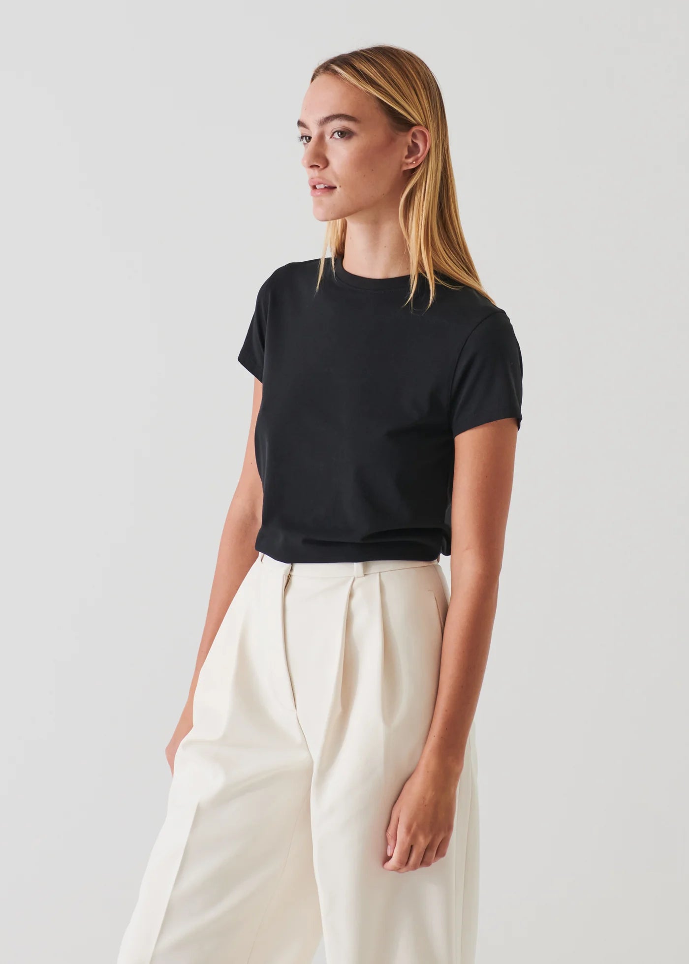 π¨π¦ Patrick Assaraf Iconic Pima Cotton Stretch Slim T-Shirt