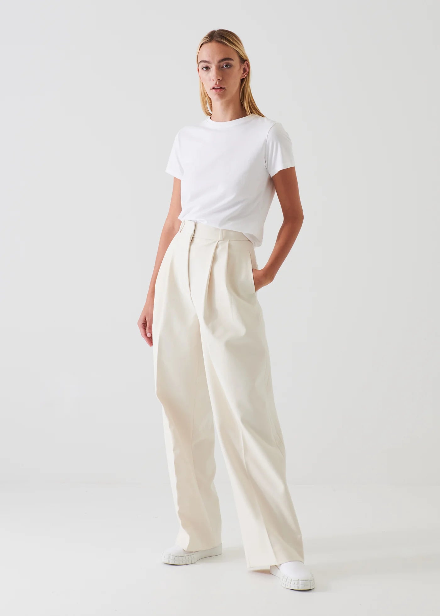 π¨π¦ Patrick Assaraf Iconic Pima Cotton Stretch Slim T-Shirt