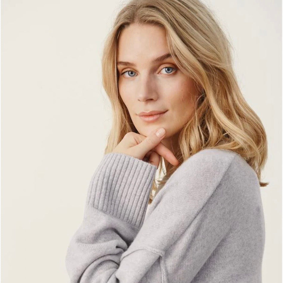 How to Buy and Care For Cashmere
