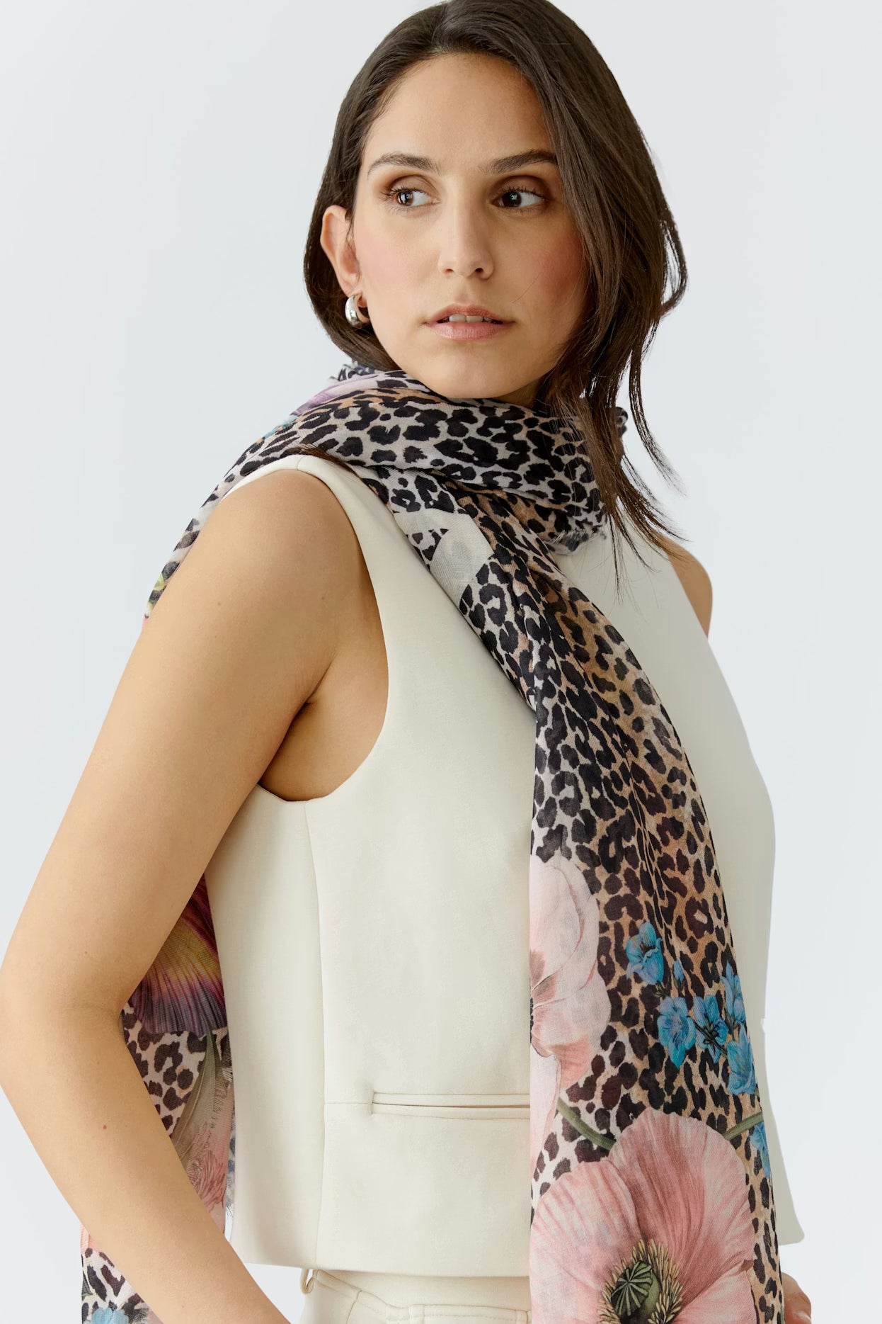 Oui Floral Oblong Scarf